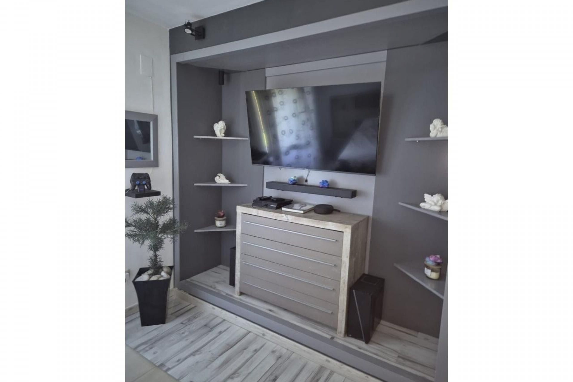 Resale - Villa -
Calpe - Cometa