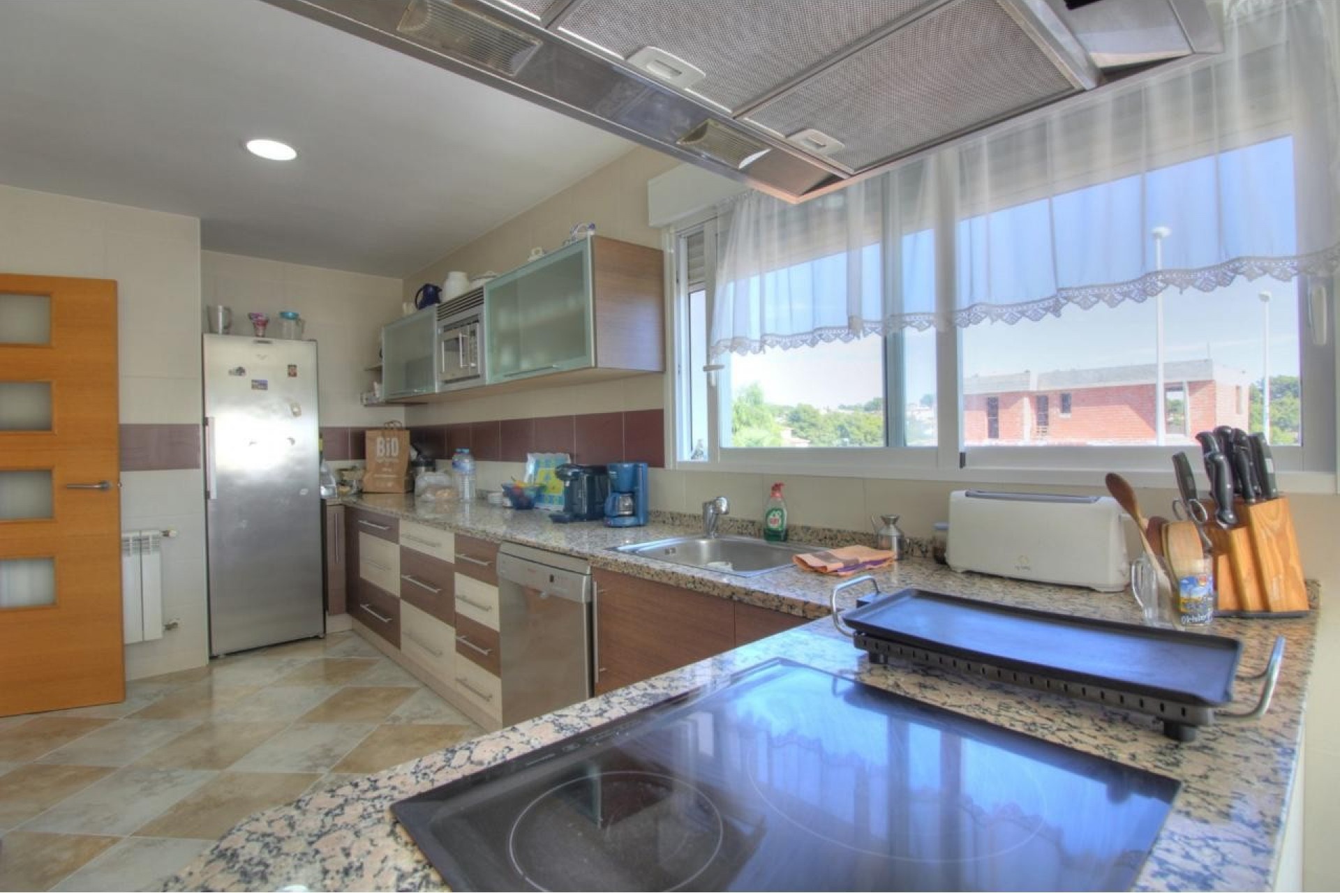 Resale - Villa -
Calpe - Cometa