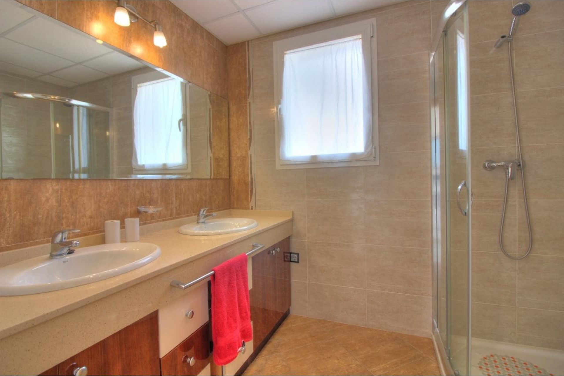 Resale - Villa -
Calpe - Cometa