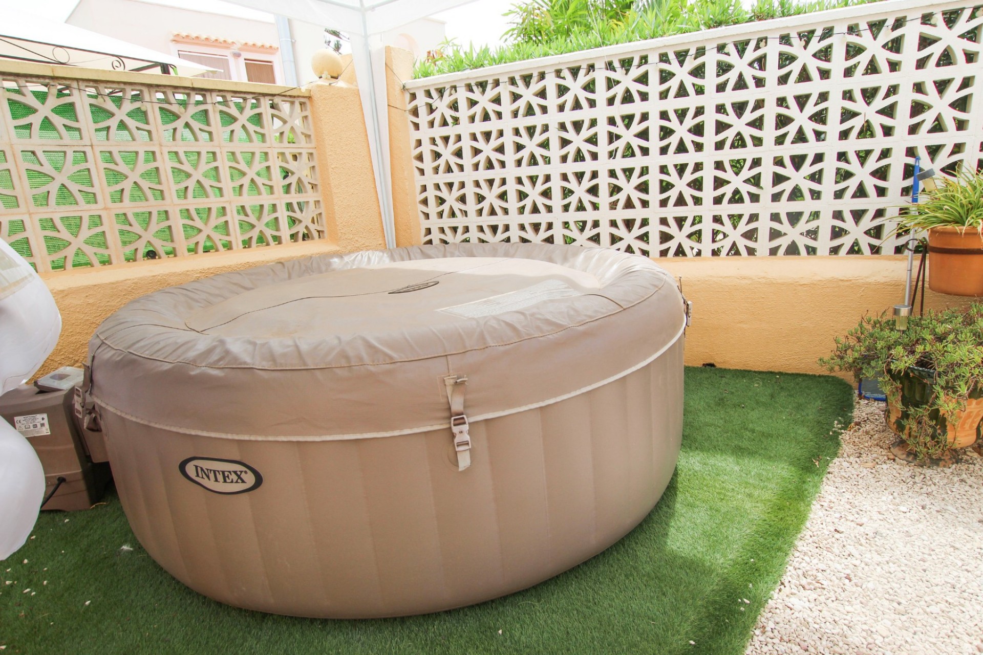 Resale - Villa -
Calpe - Cometa