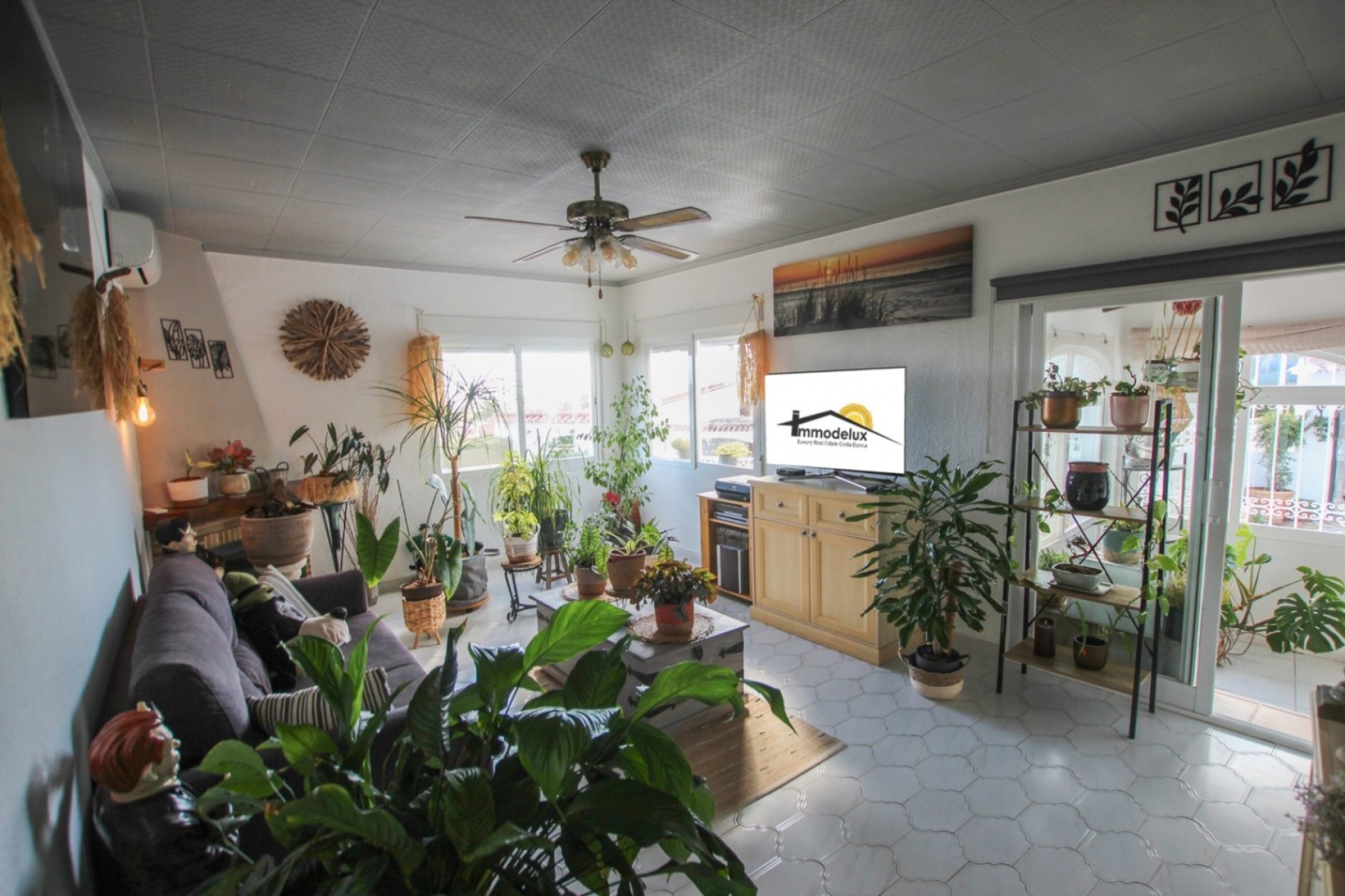 Resale - Villa -
Calpe - Cometa