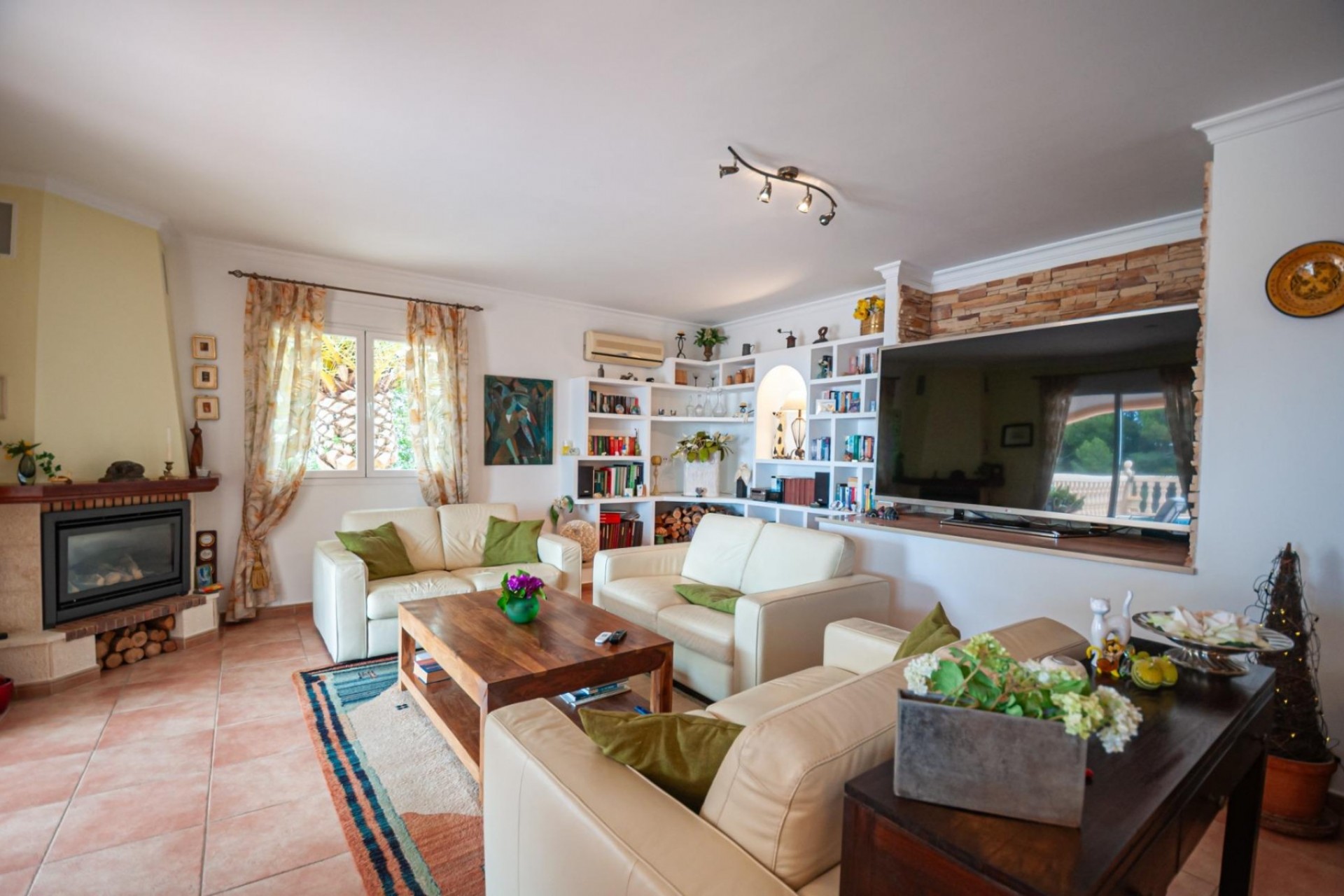 Resale - Villa -
Calpe - Gran Sol