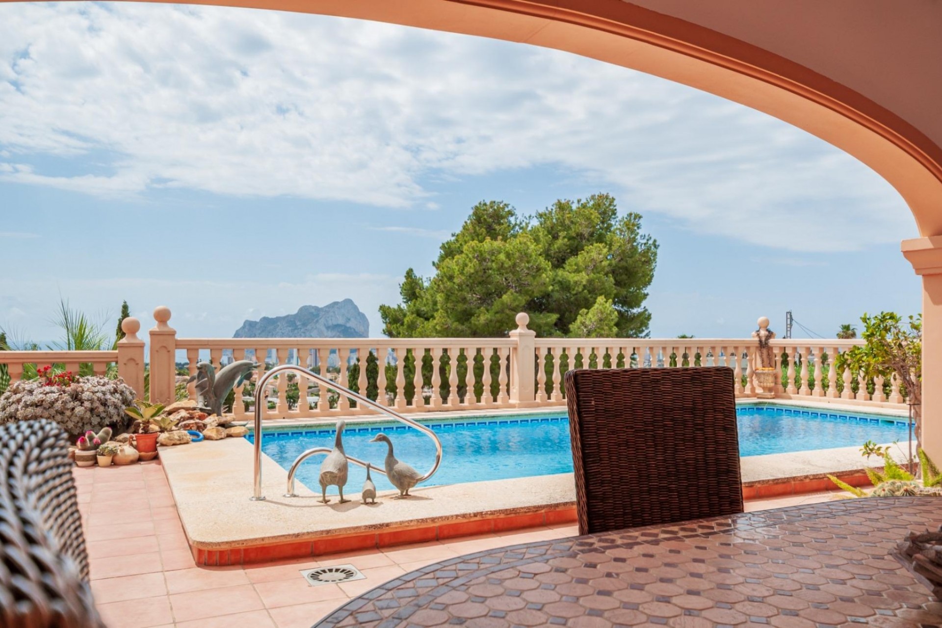 Resale - Villa -
Calpe - Gran Sol