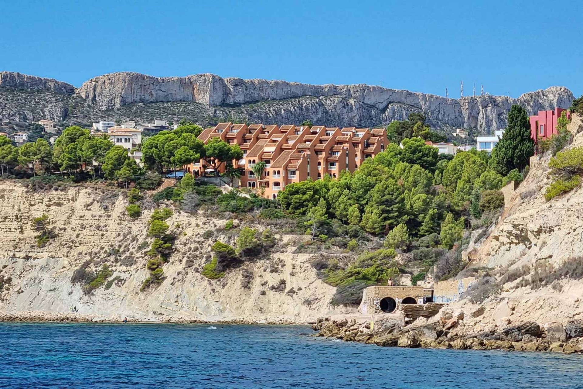 Resale - Villa -
Calpe - La manzanera