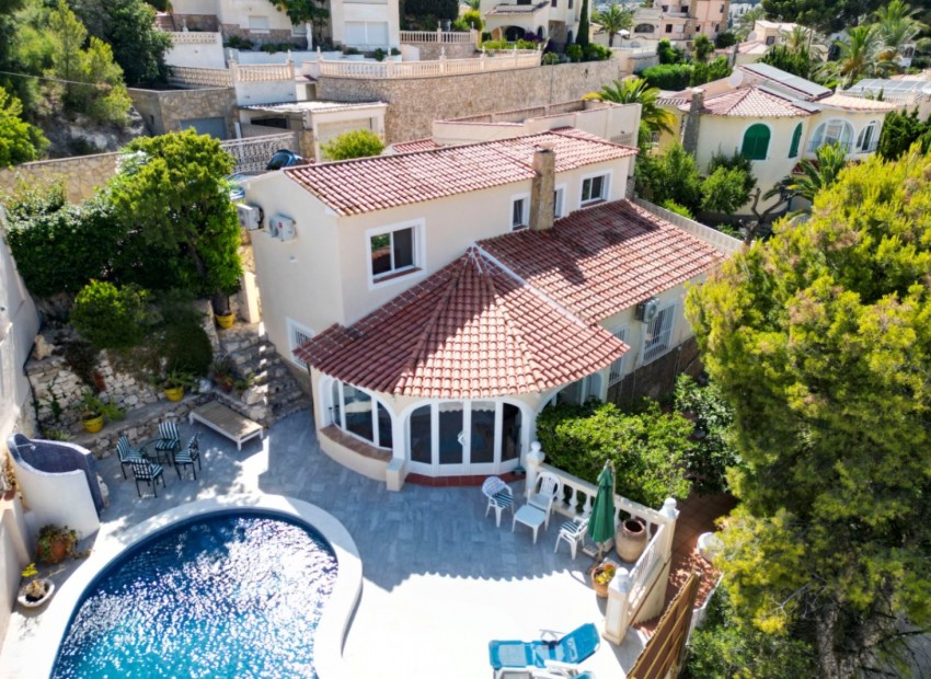 Resale - Villa -
Calpe - Manzanera