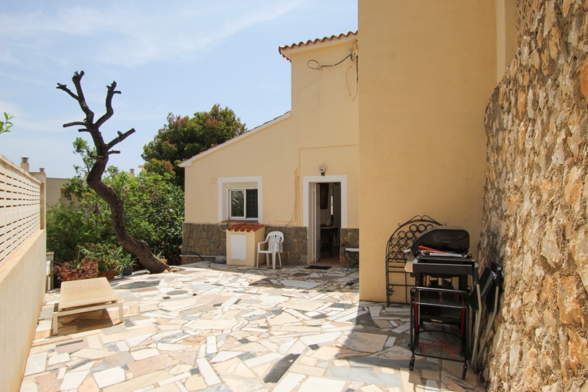 Resale - Villa -
Calpe - Manzanera