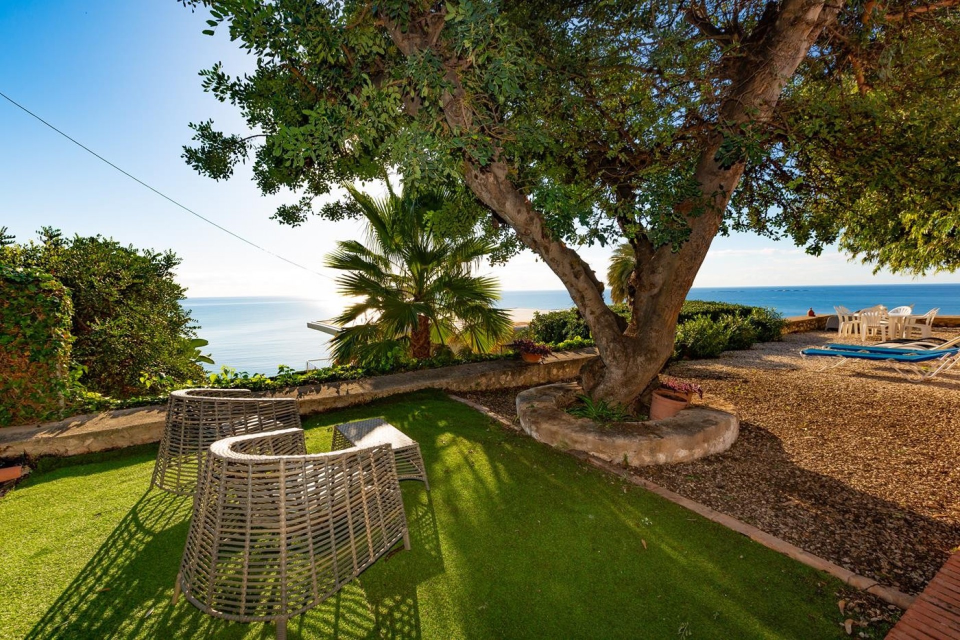 Resale - Villa -
Calpe - Manzaneras