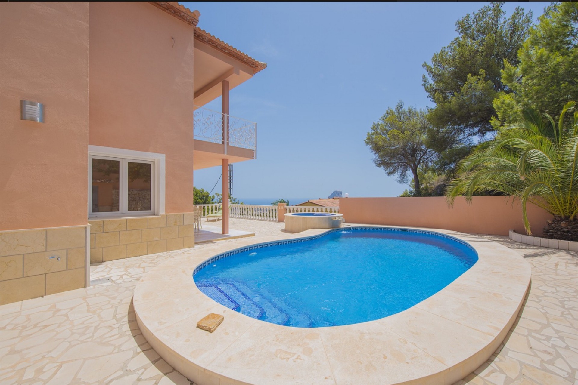 Resale - Villa -
Calpe - Oltamar