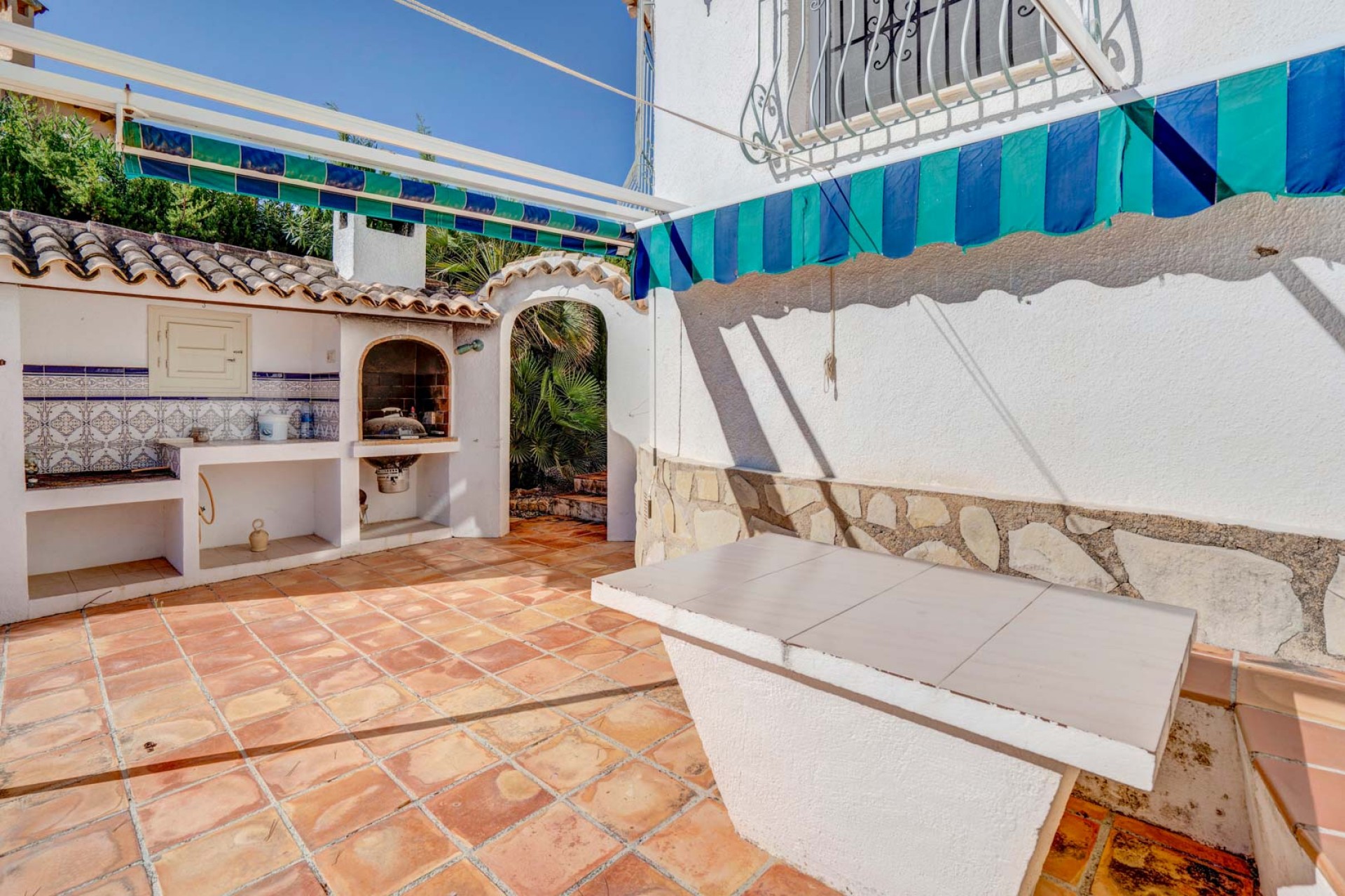 Resale - Villa -
Calpe - Ortenbach