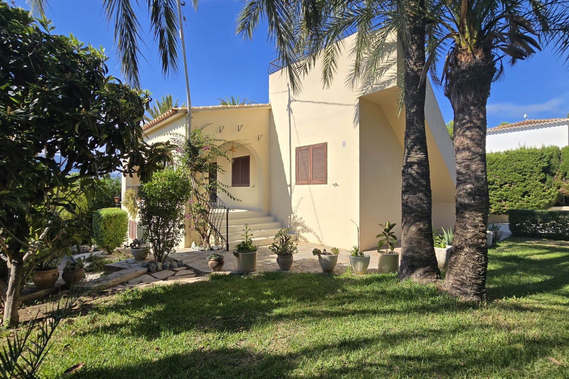 Resale - Villa -
Calpe - Partida Calalga