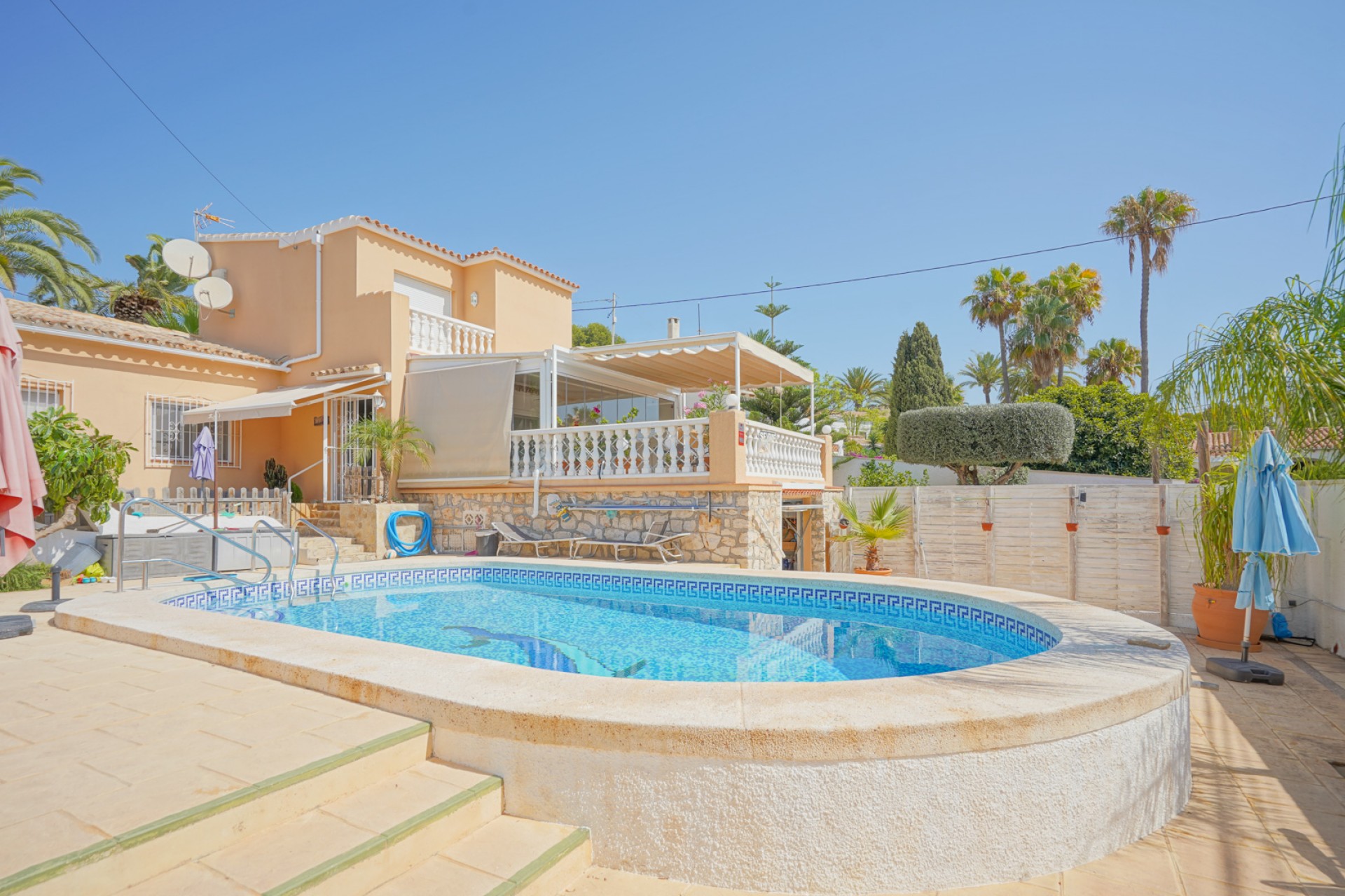 Resale - Villa -
Calpe - Partida Calalga