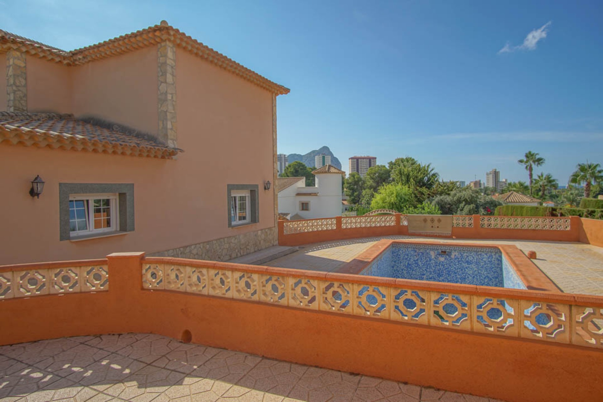 Resale - Villa -
Calpe - Partida La Calalga