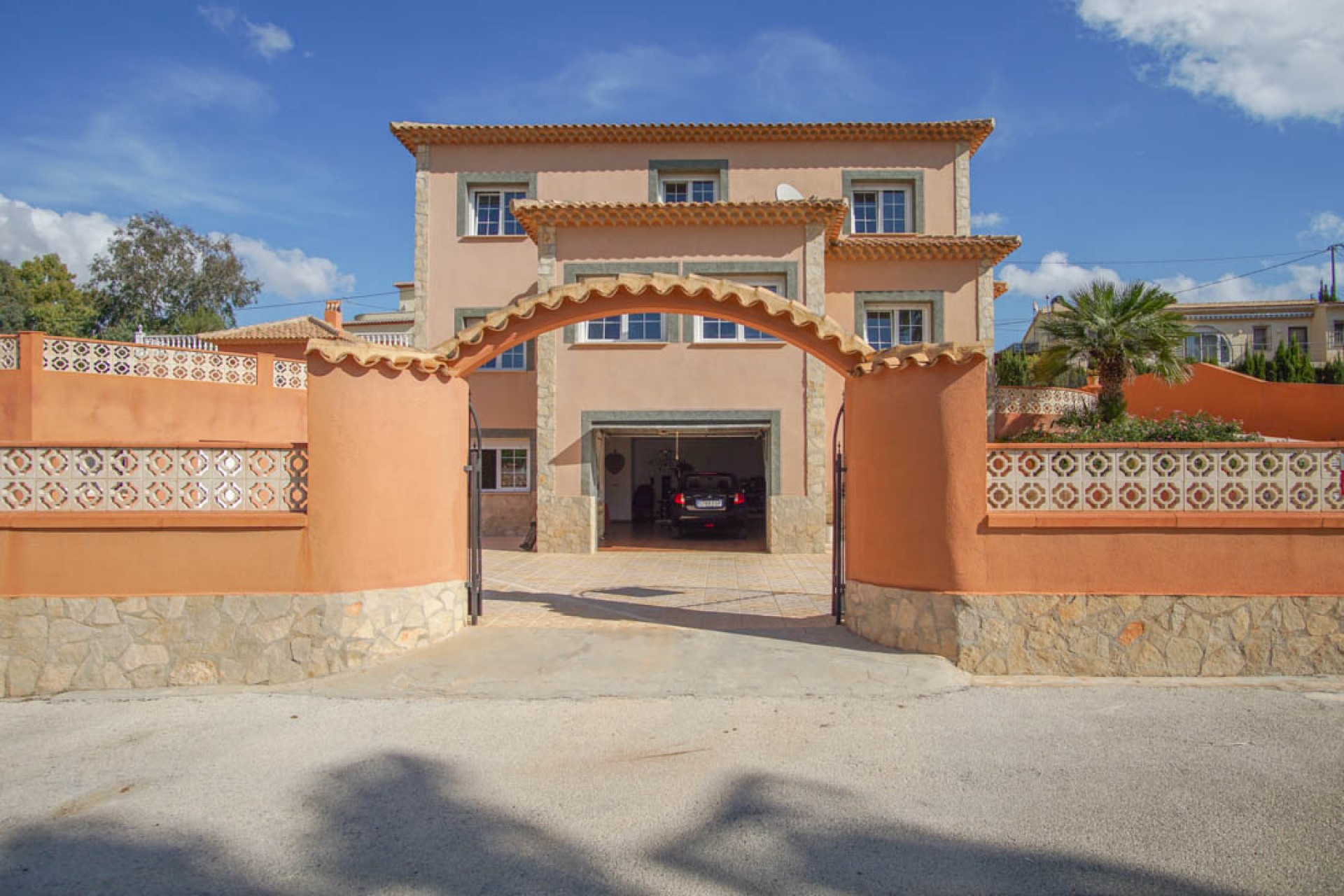 Resale - Villa -
Calpe - Partida La Calalga