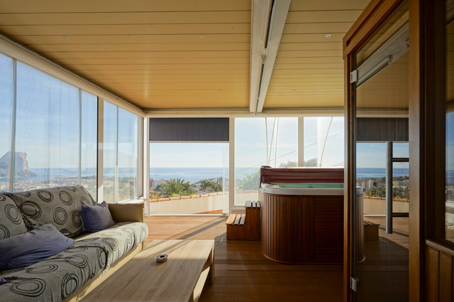 Resale - Villa -
Calpe - Partida Les Cucarres