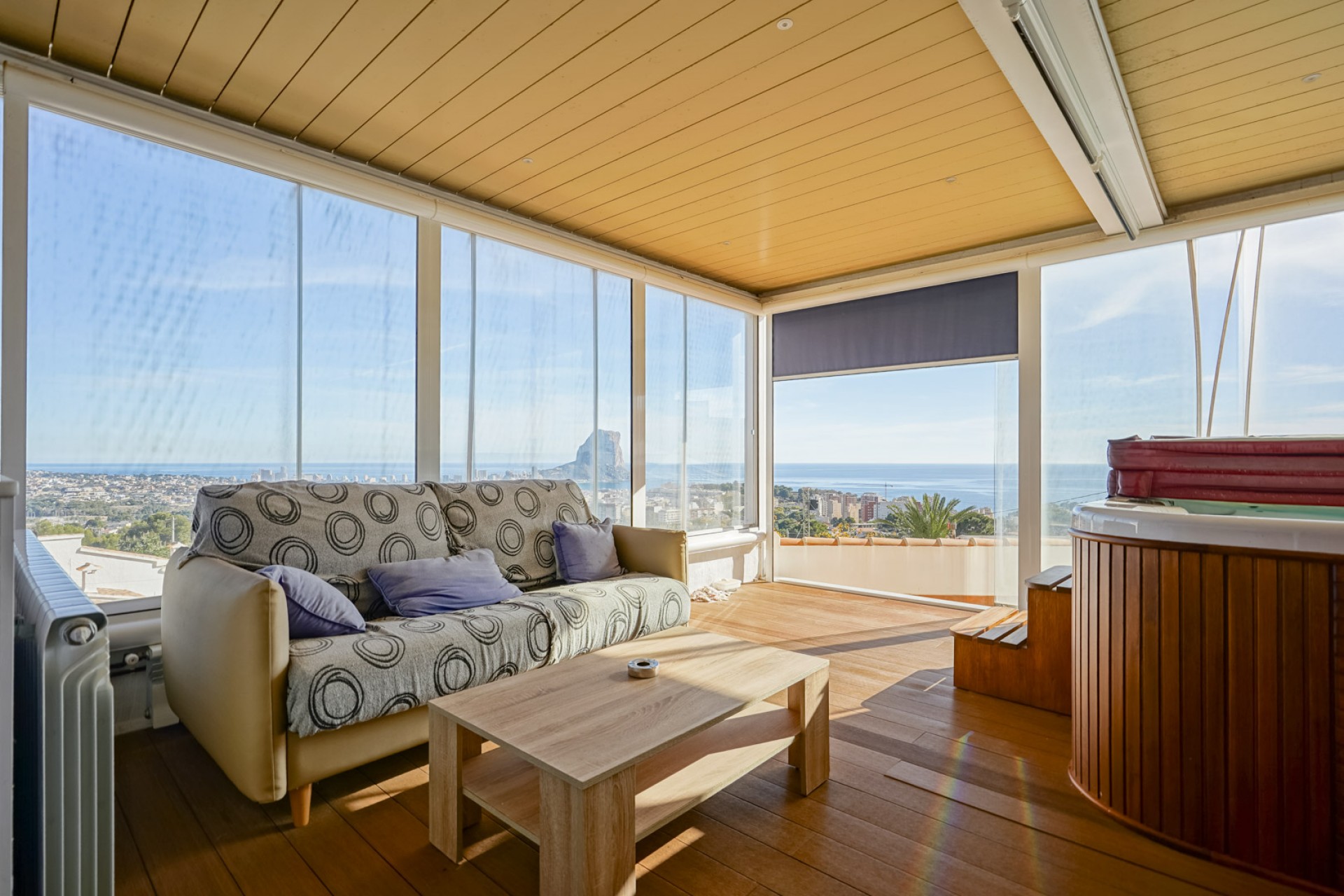 Resale - Villa -
Calpe - Partida Les Cucarres