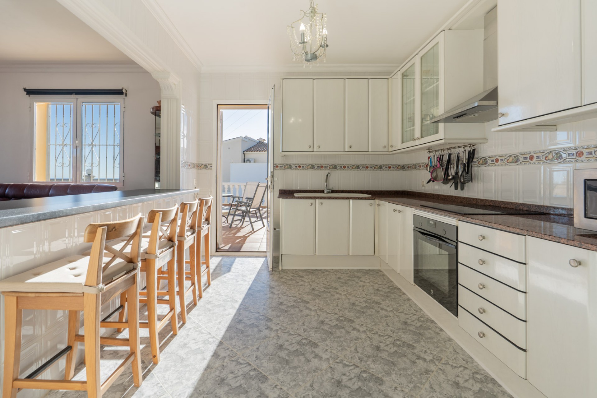 Resale - Villa -
Calpe - Partida Les Cucarres