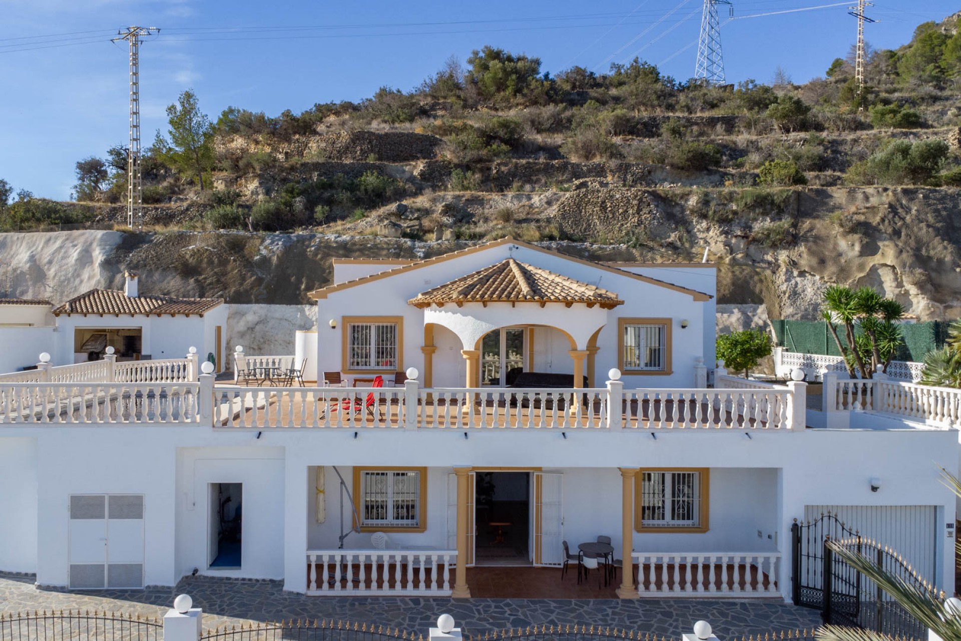Resale - Villa -
Calpe - Partida Les Cucarres