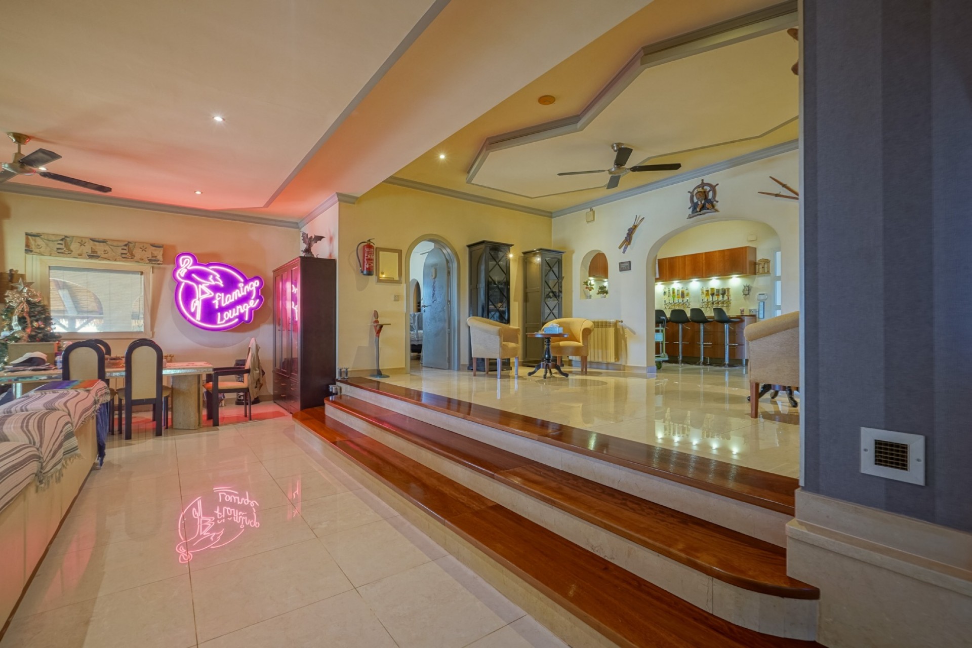 Resale - Villa -
Calpe - Partida Les Cucarres