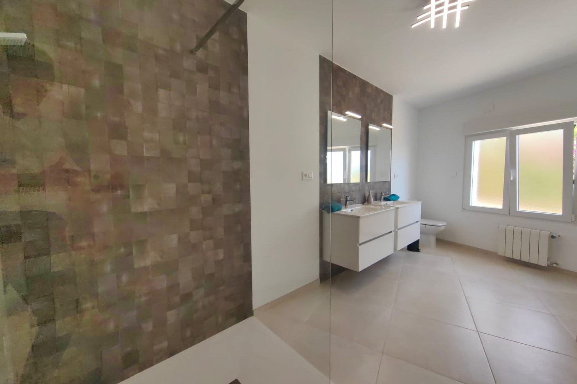 Resale - Villa -
Calpe