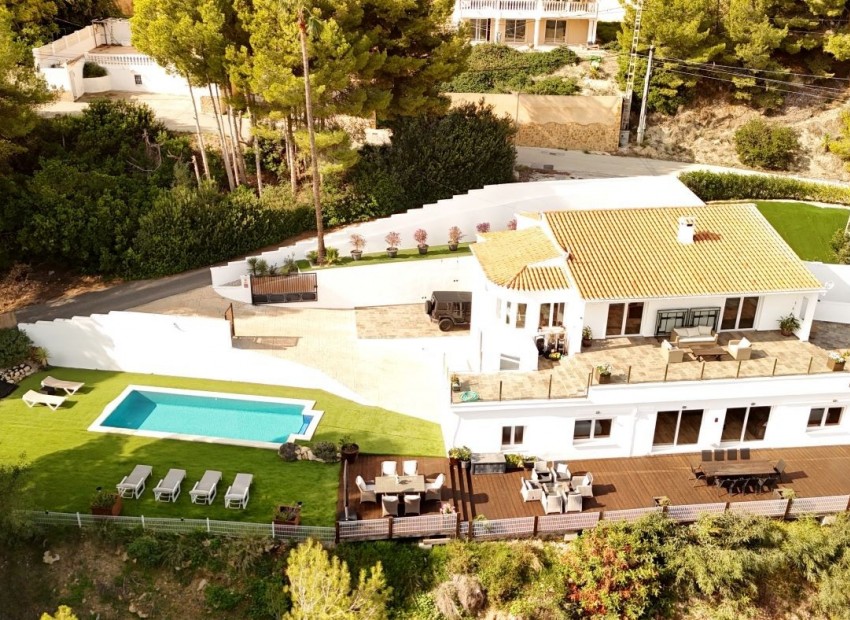 Resale - Villa -
Calpe