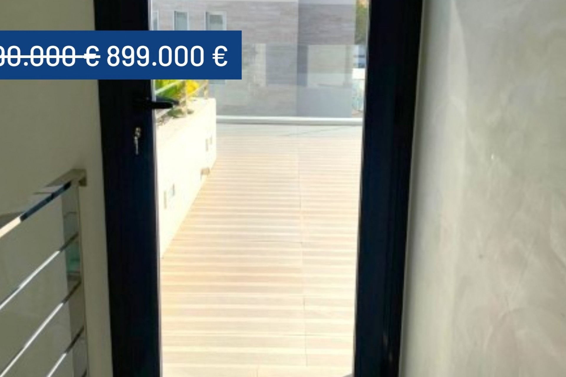 Resale - Villa -
Campoamor