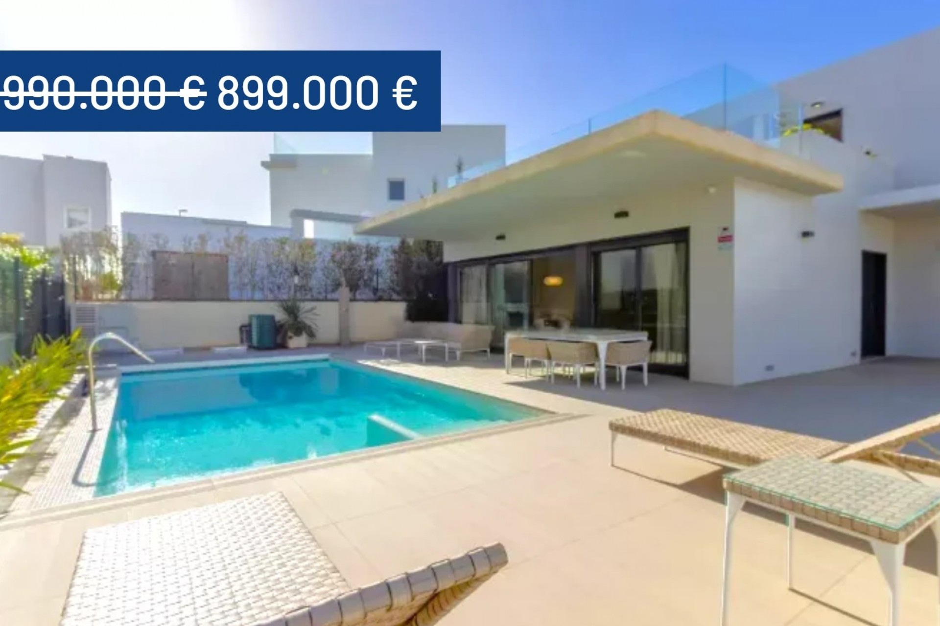 Resale - Villa -
Campoamor