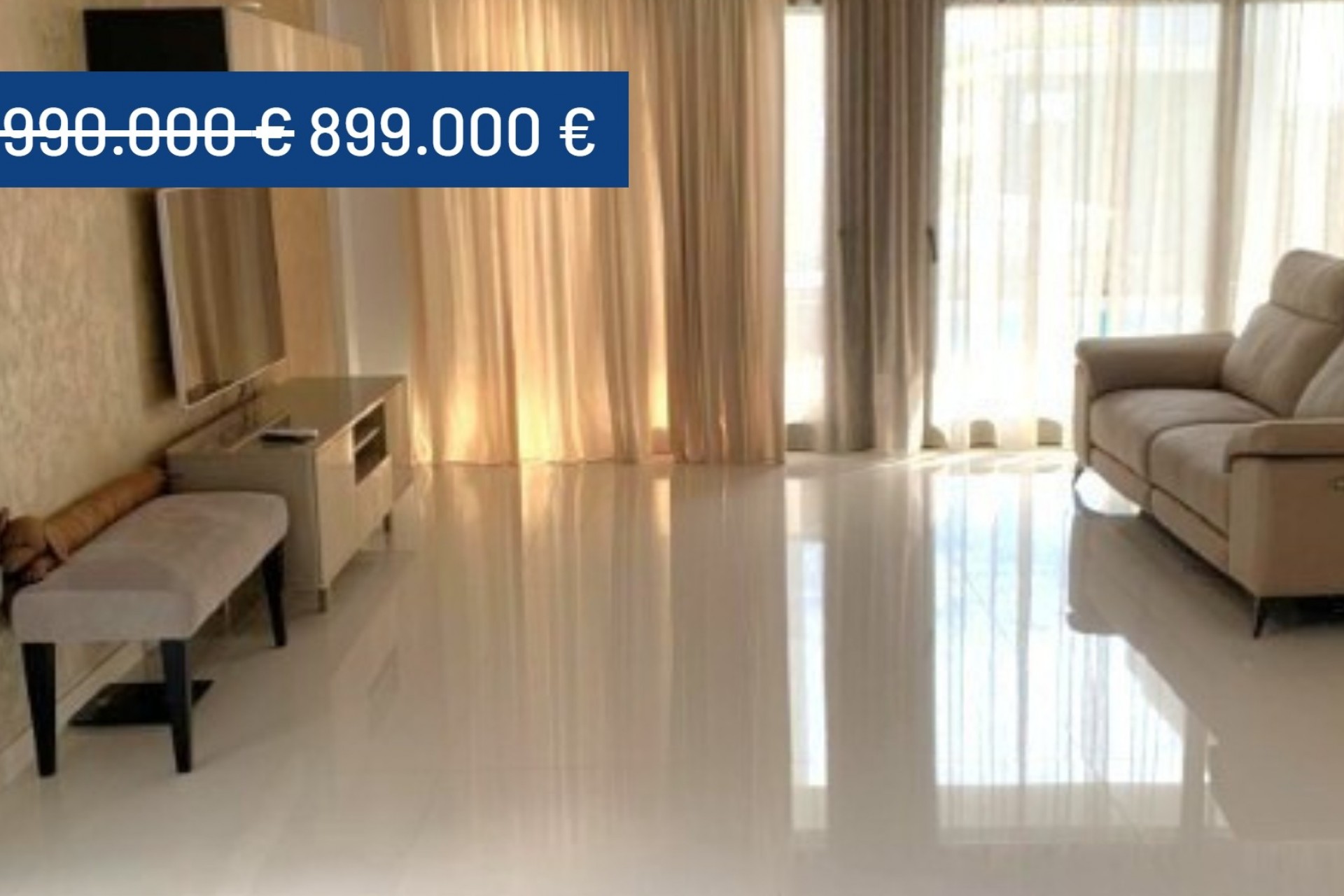 Resale - Villa -
Campoamor