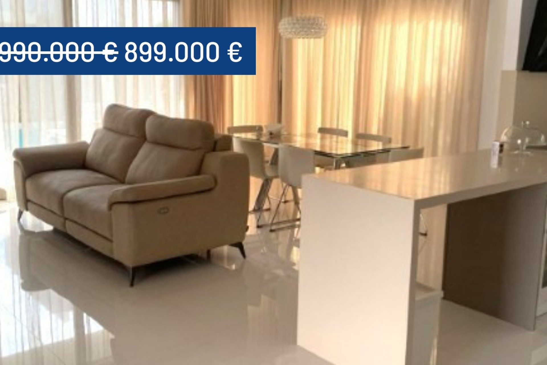 Resale - Villa -
Campoamor