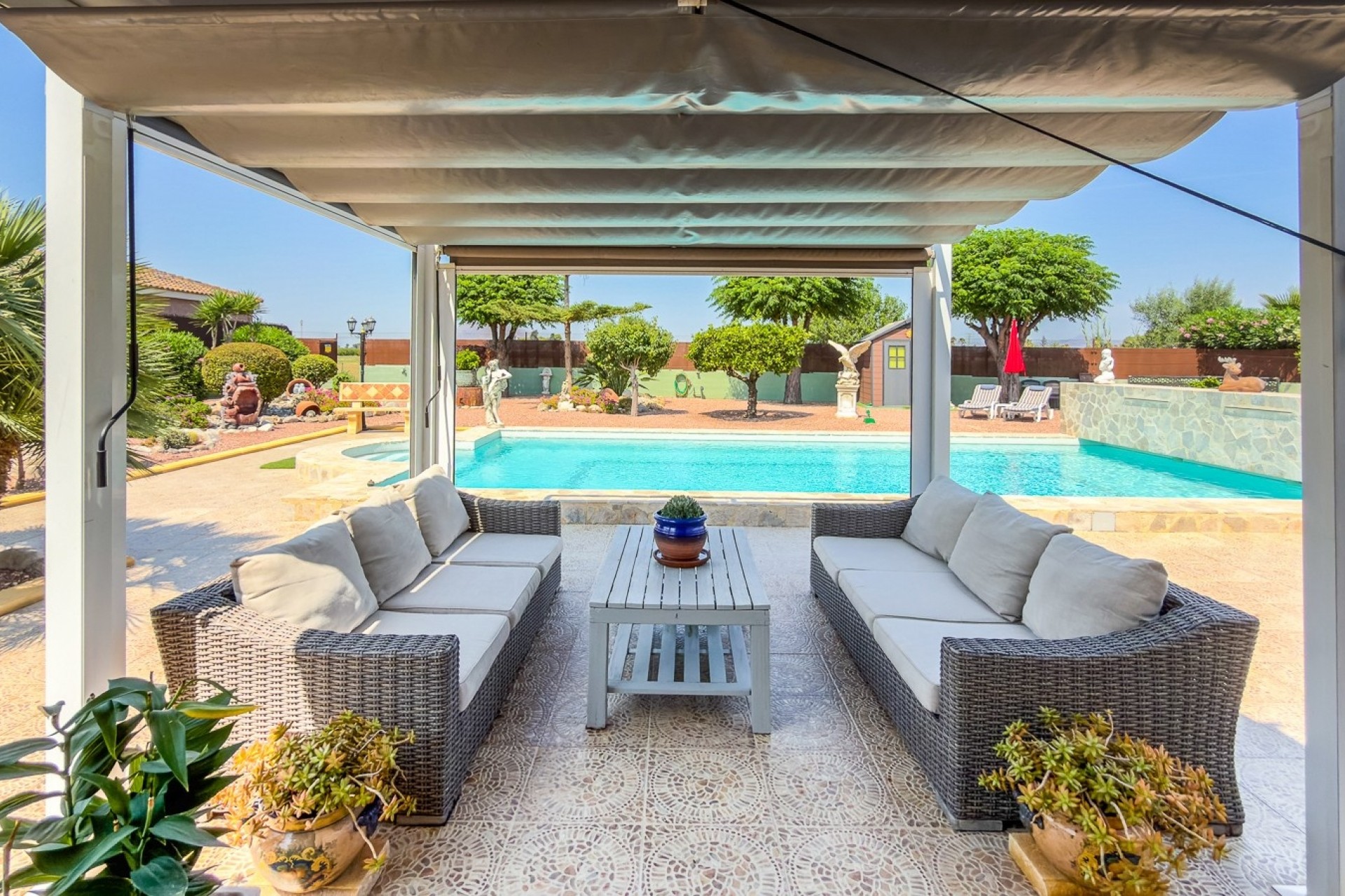 Resale - Villa -
CATRAL - Catral