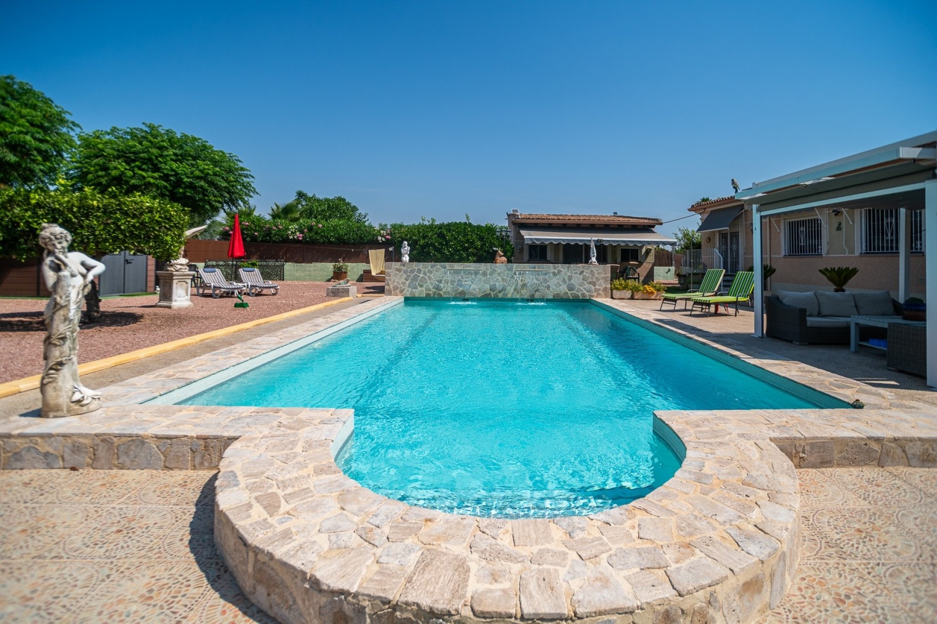 Resale - Villa -
CATRAL - Catral