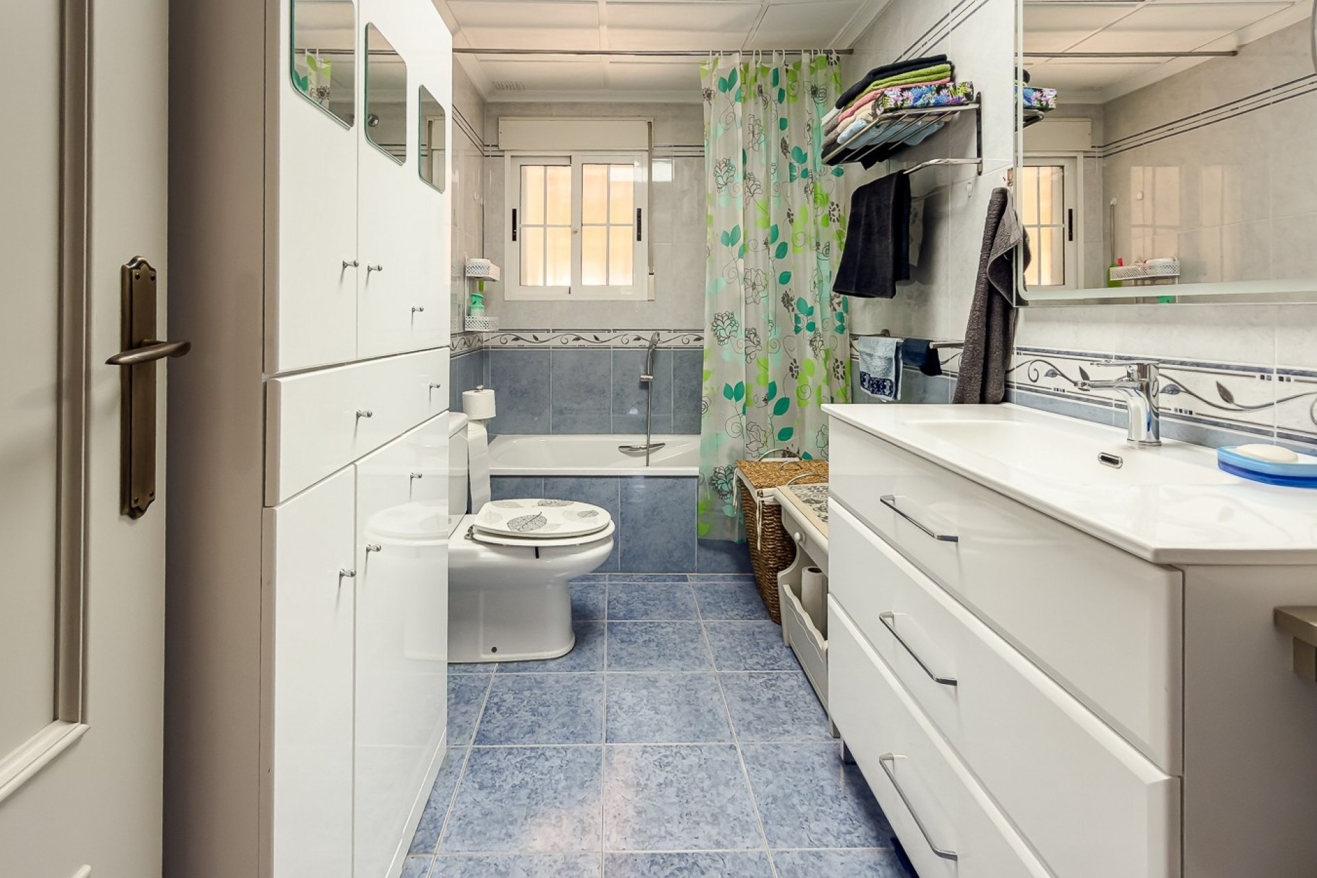 Resale - Villa -
CATRAL - Catral