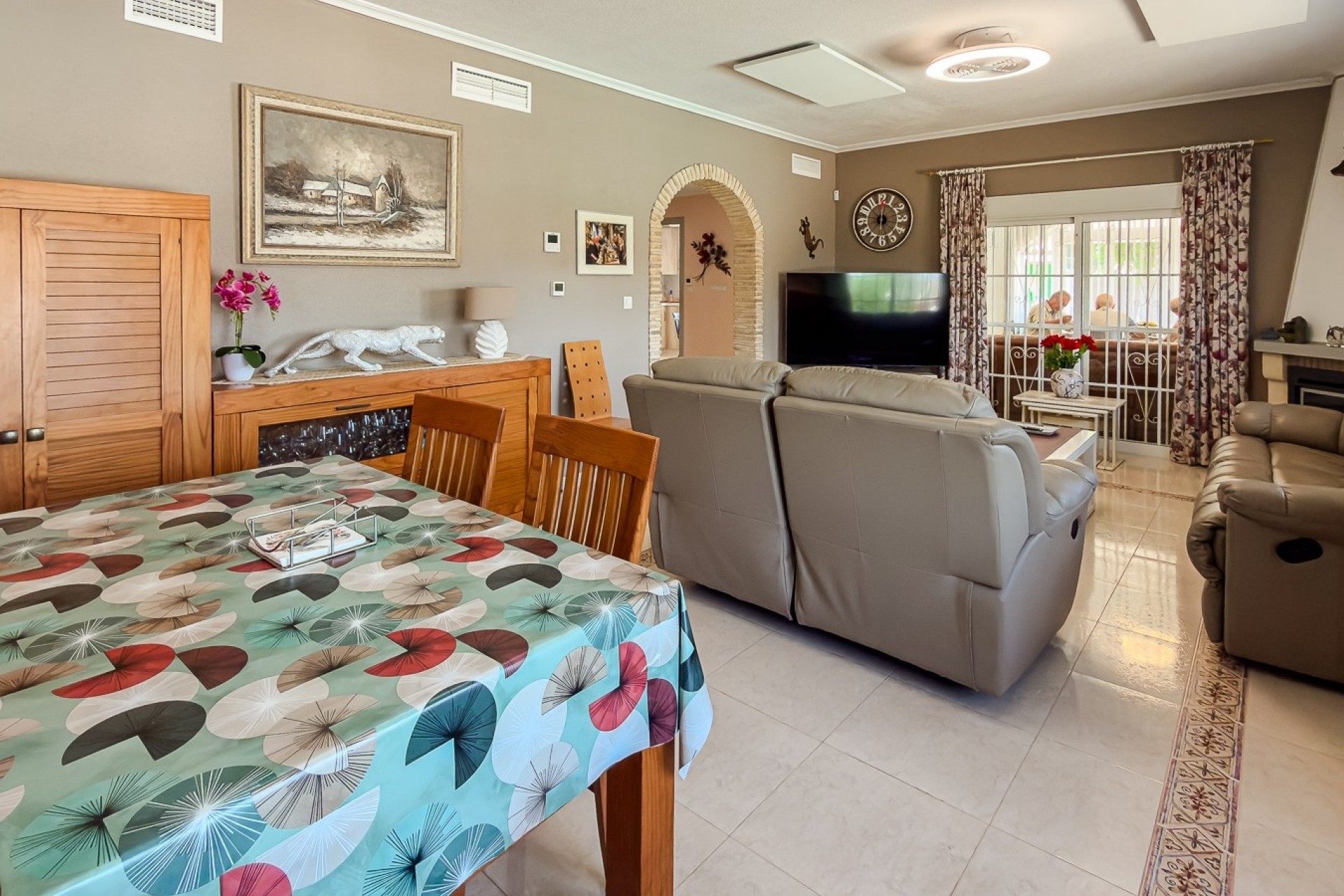Resale - Villa -
CATRAL - Catral