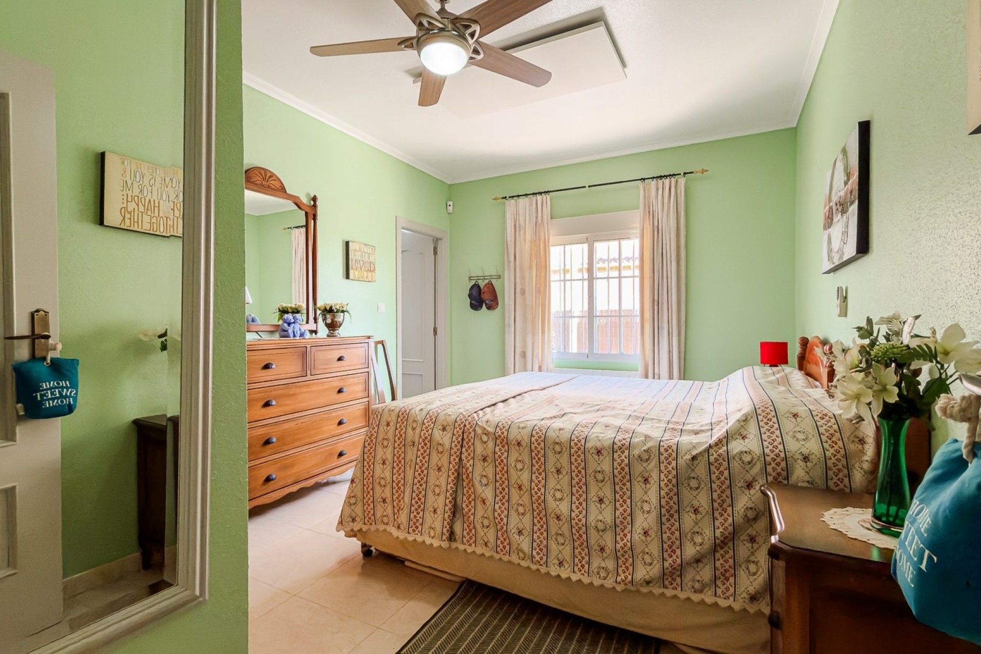 Resale - Villa -
CATRAL - Catral