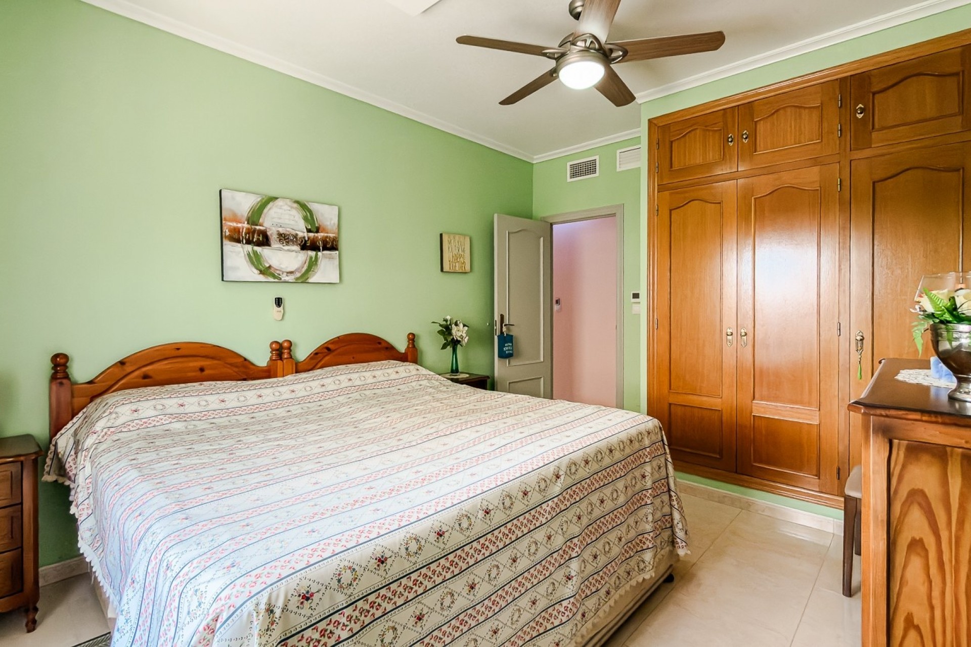 Resale - Villa -
CATRAL - Catral