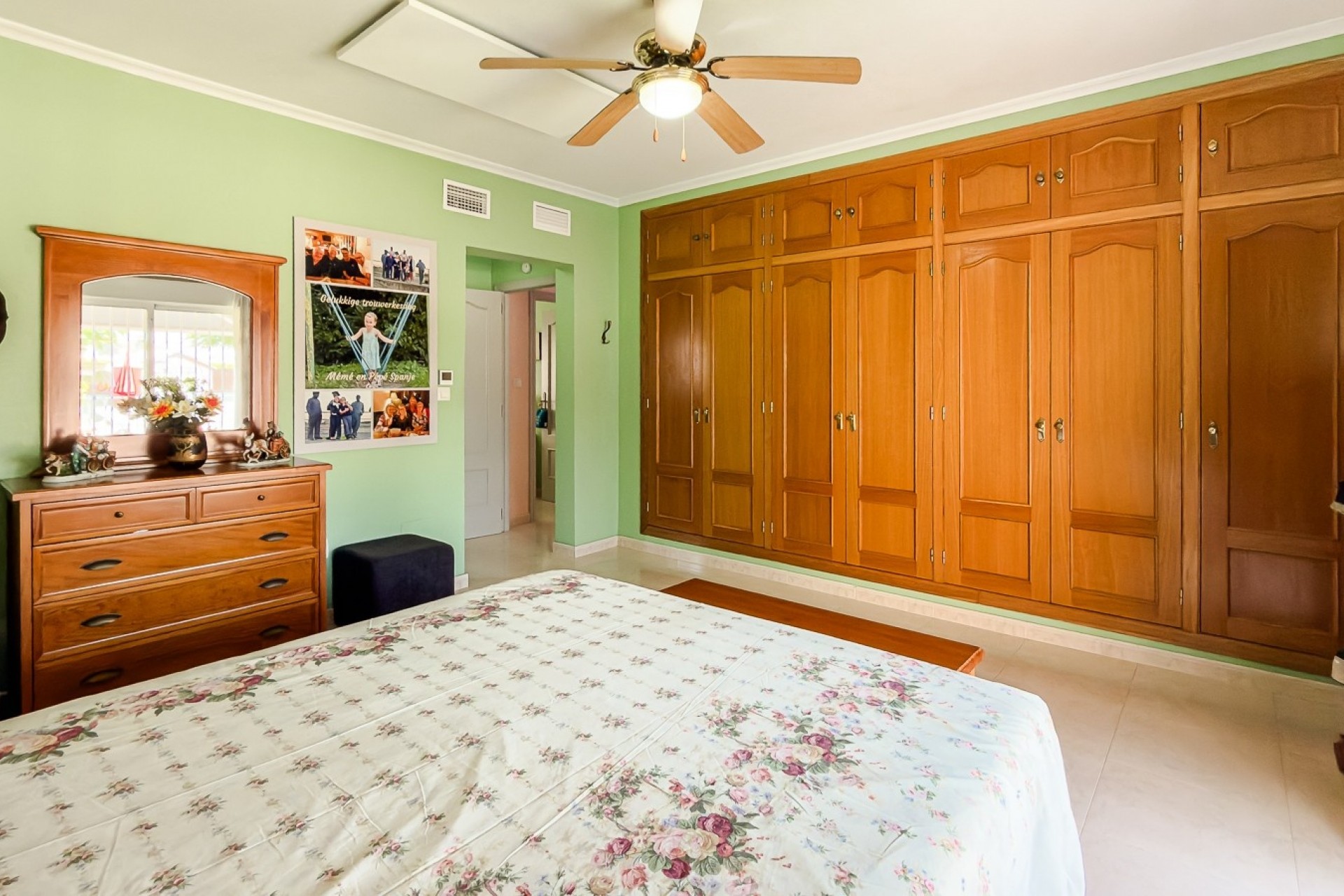 Resale - Villa -
CATRAL - Catral