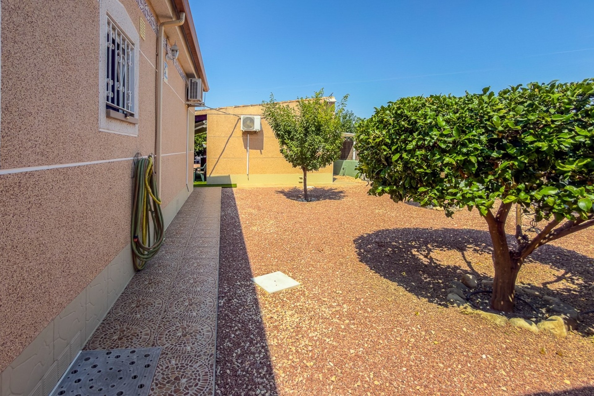 Resale - Villa -
CATRAL - Catral