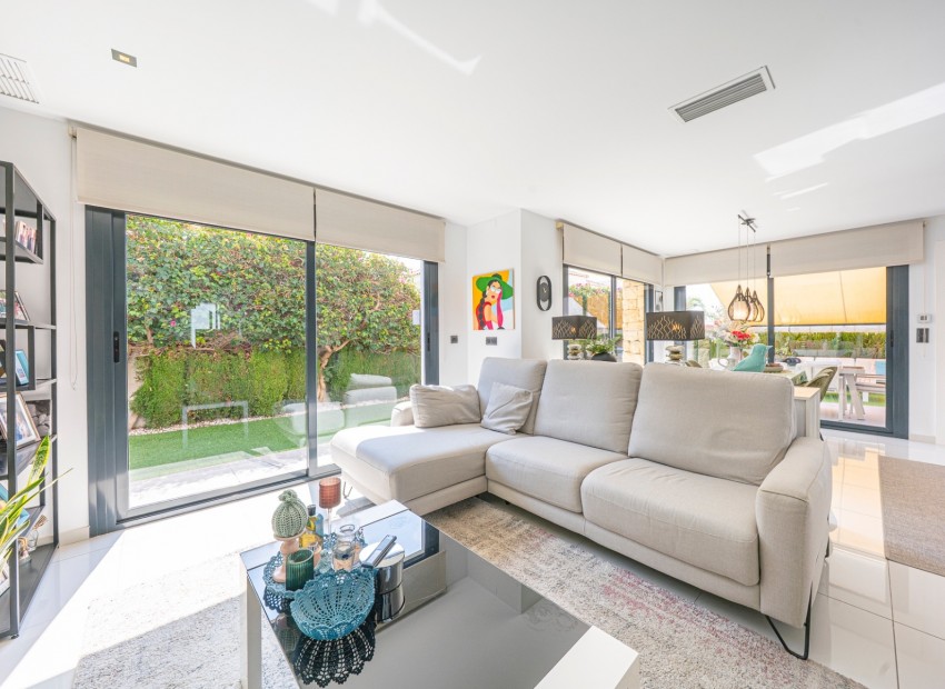 Resale - Villa -
Ciudad Quesada - Rojales - Lo pepin