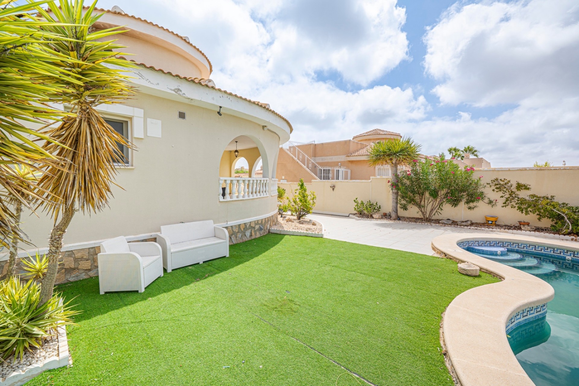 Resale - Villa -
Ciudad Quesada - Rojales