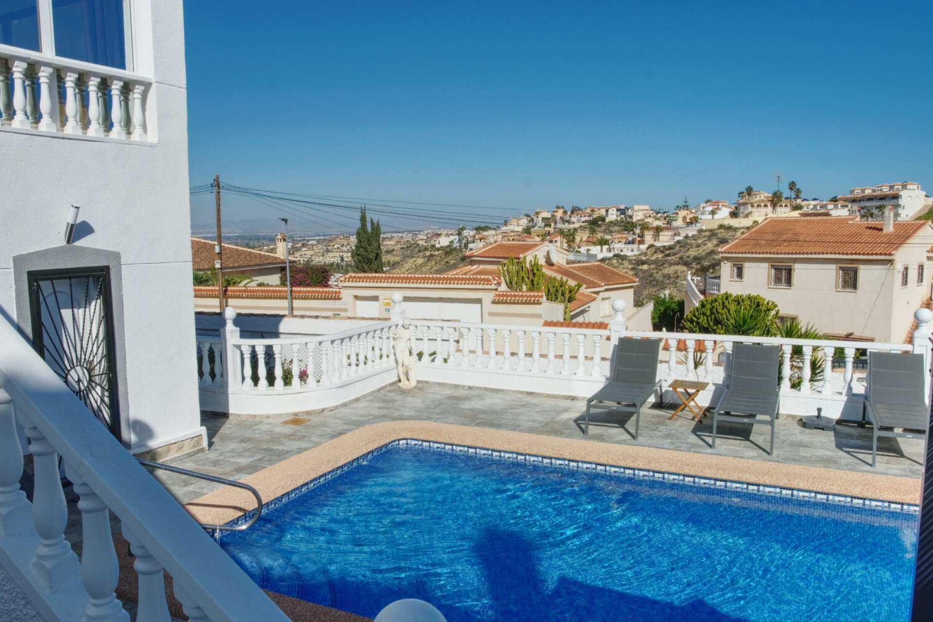 Resale - Villa -
Ciudad Quesada