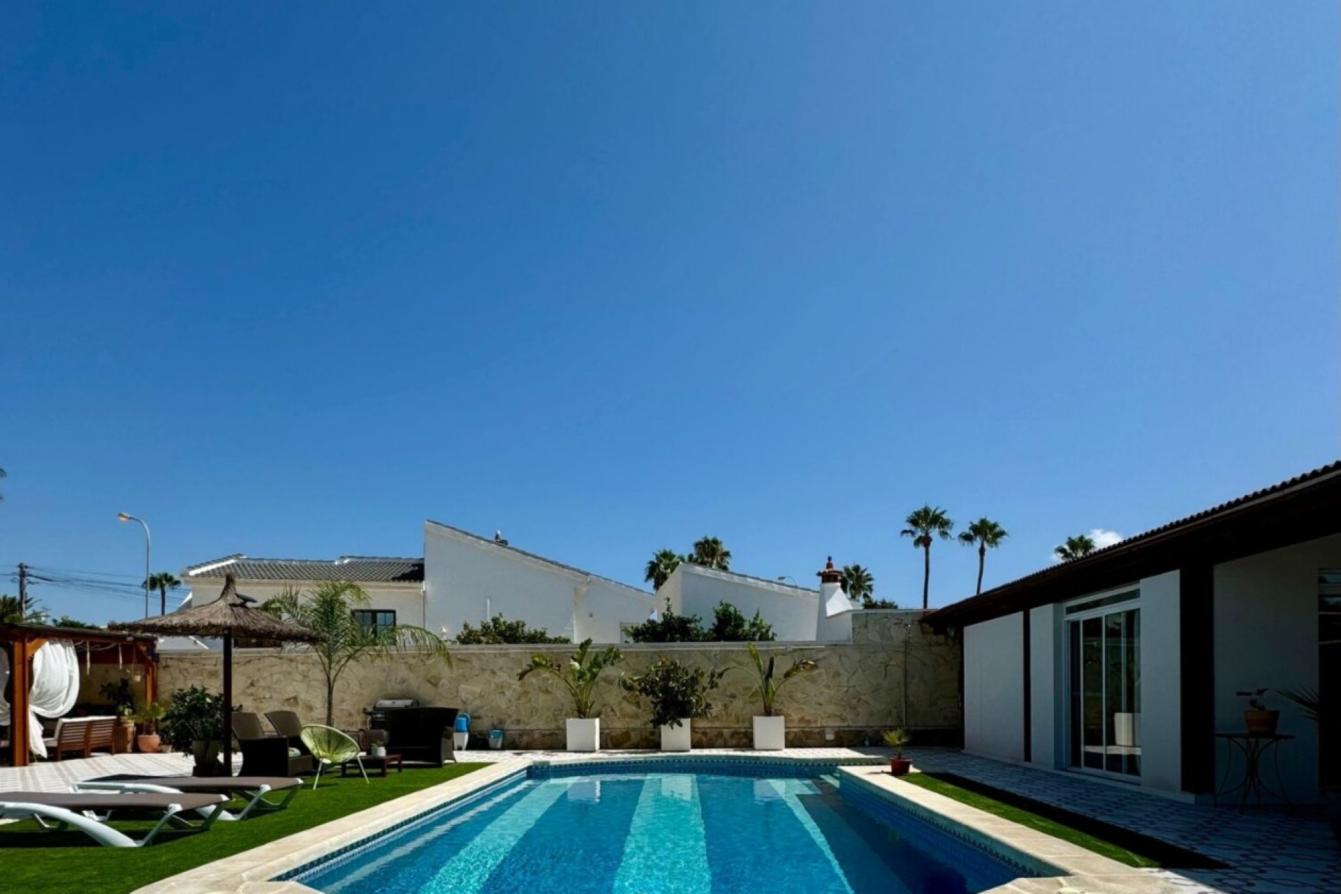 Resale - Villa -
Ciudad Quesada