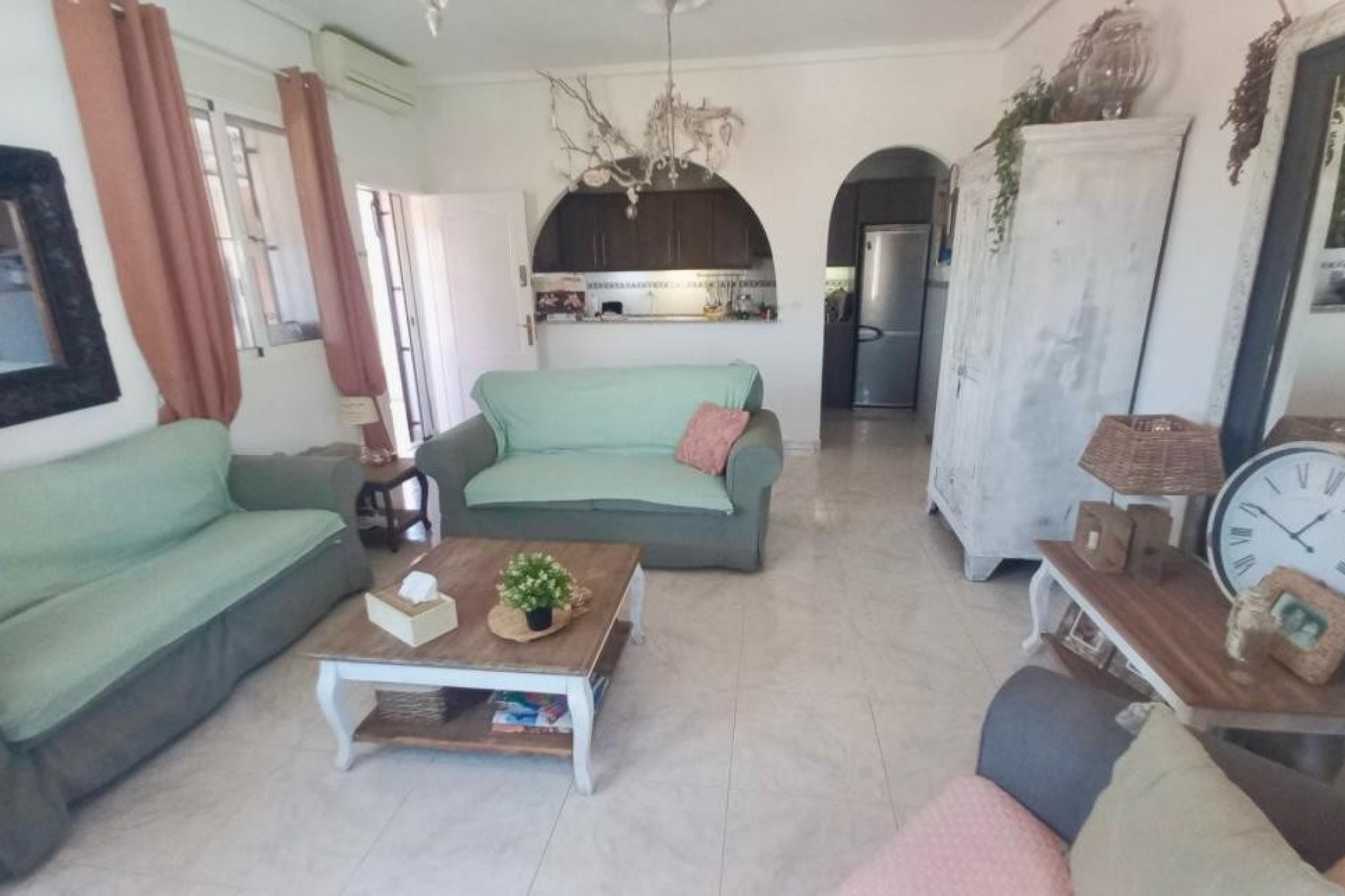 Resale - Villa -
Ciudad Quesada