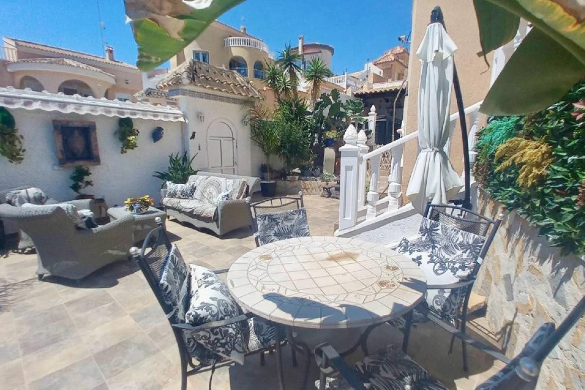 Resale - Villa -
Ciudad Quesada