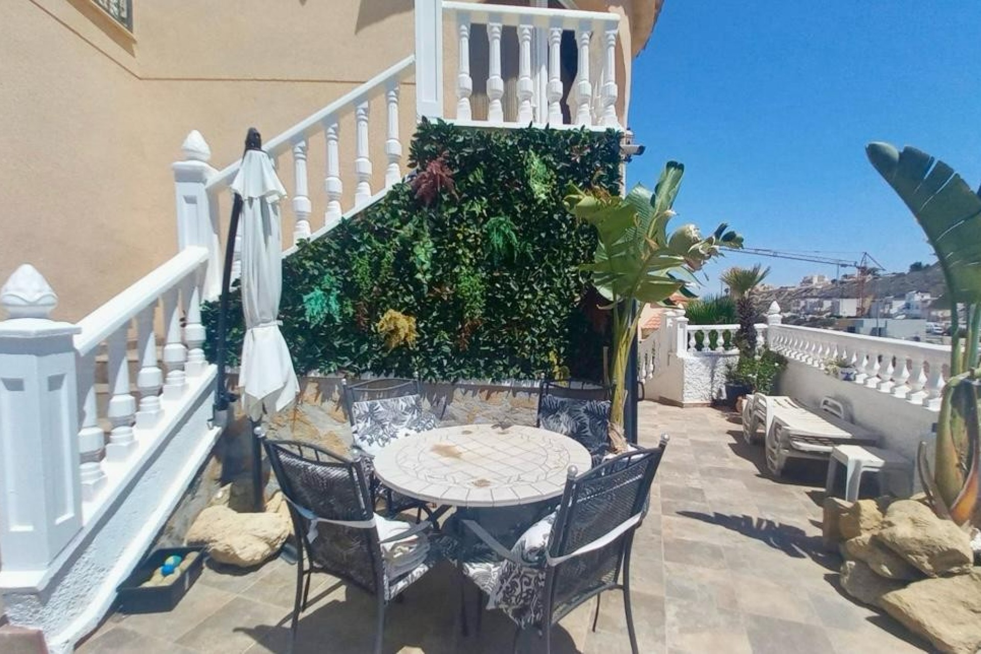 Resale - Villa -
Ciudad Quesada