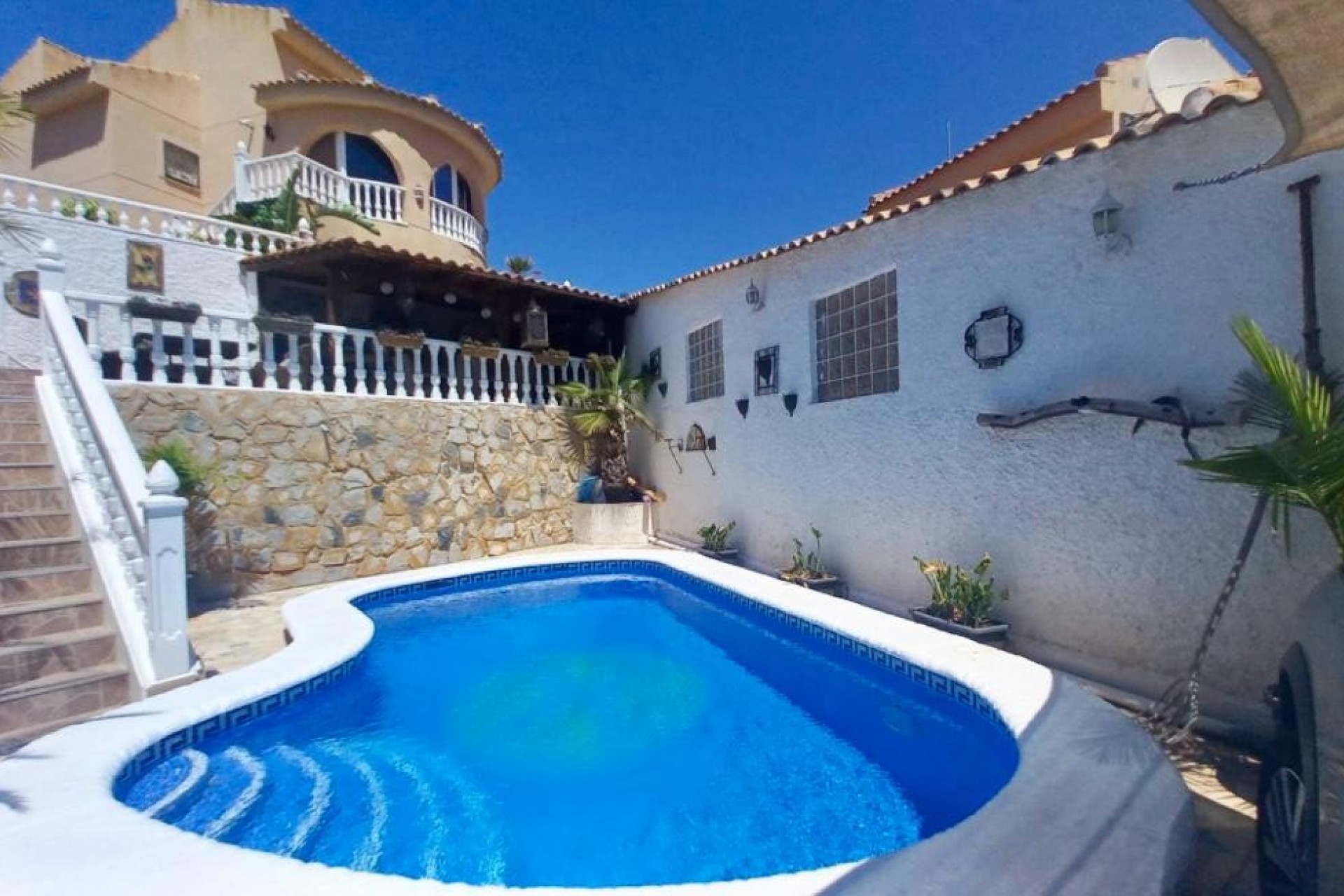 Resale - Villa -
Ciudad Quesada