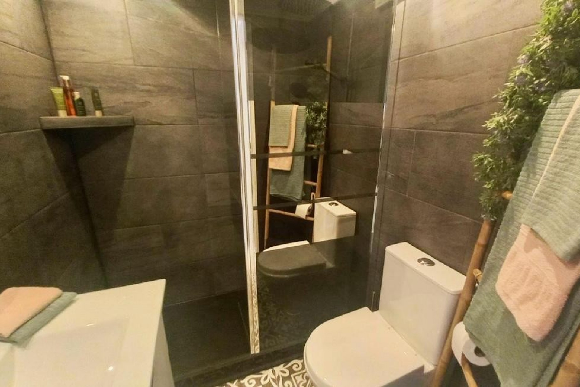 Resale - Villa -
Ciudad Quesada