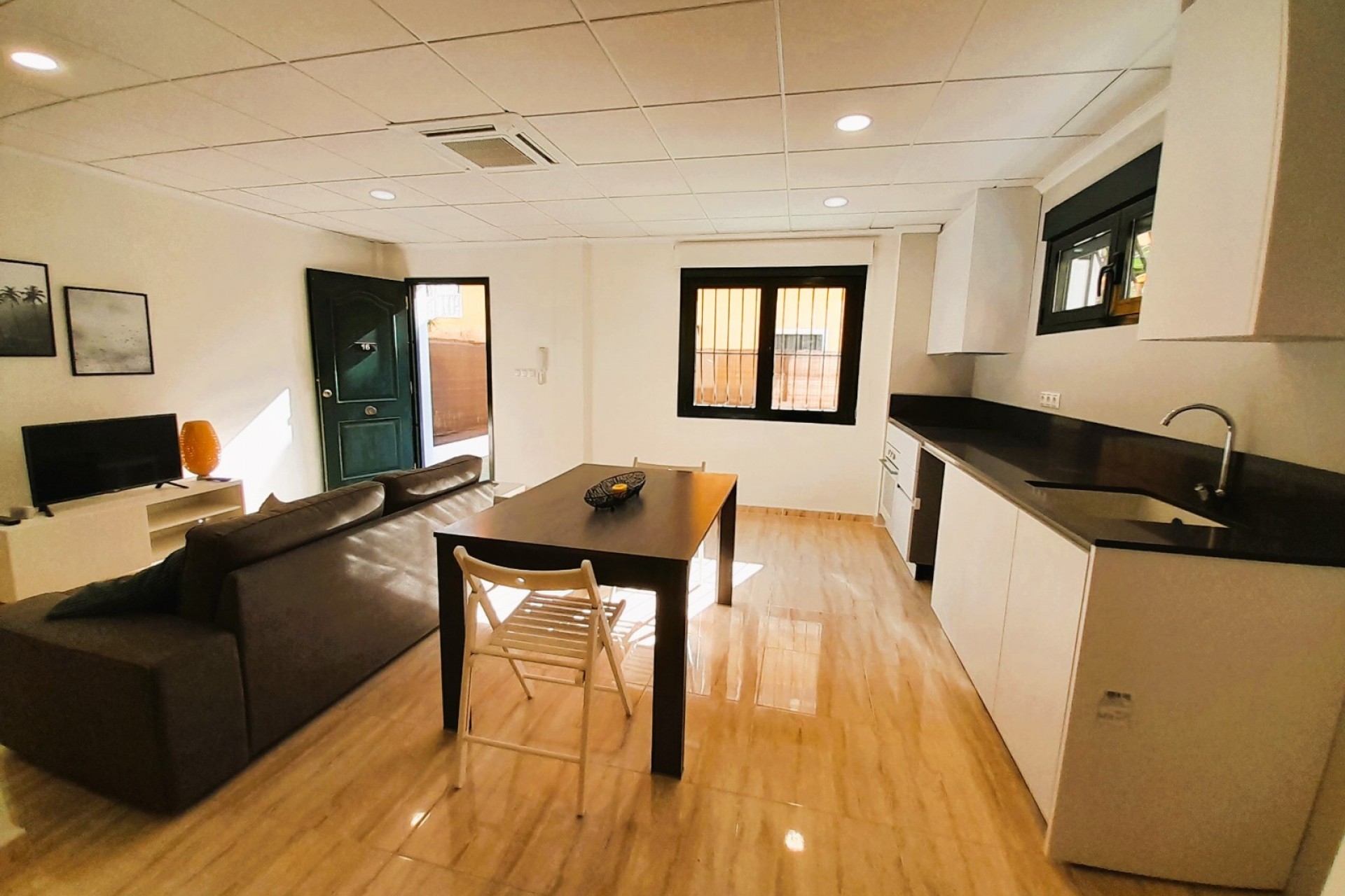 Resale - Villa -
Ciudad Quesada