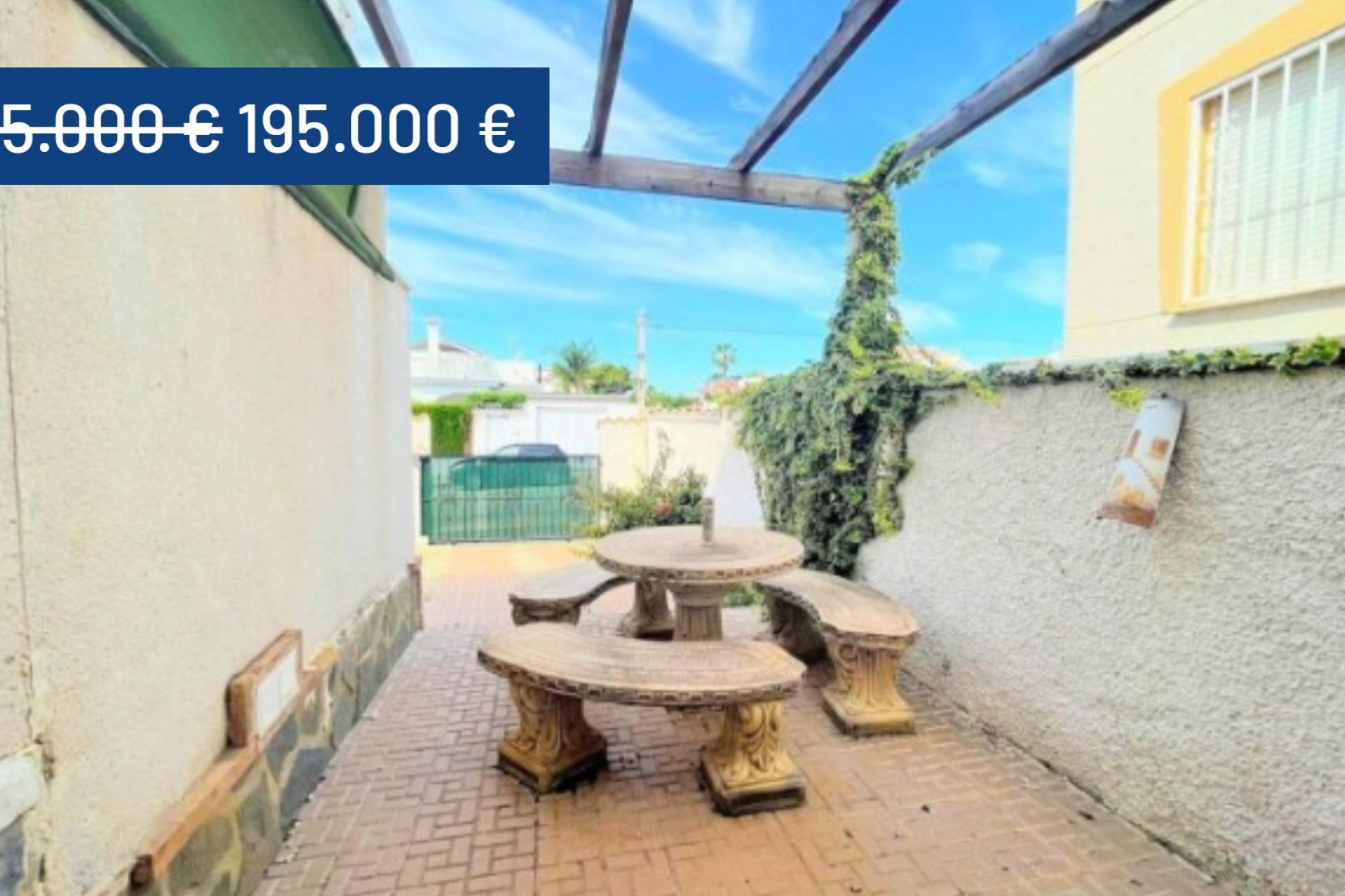 Resale - Villa -
Ciudad Quesada