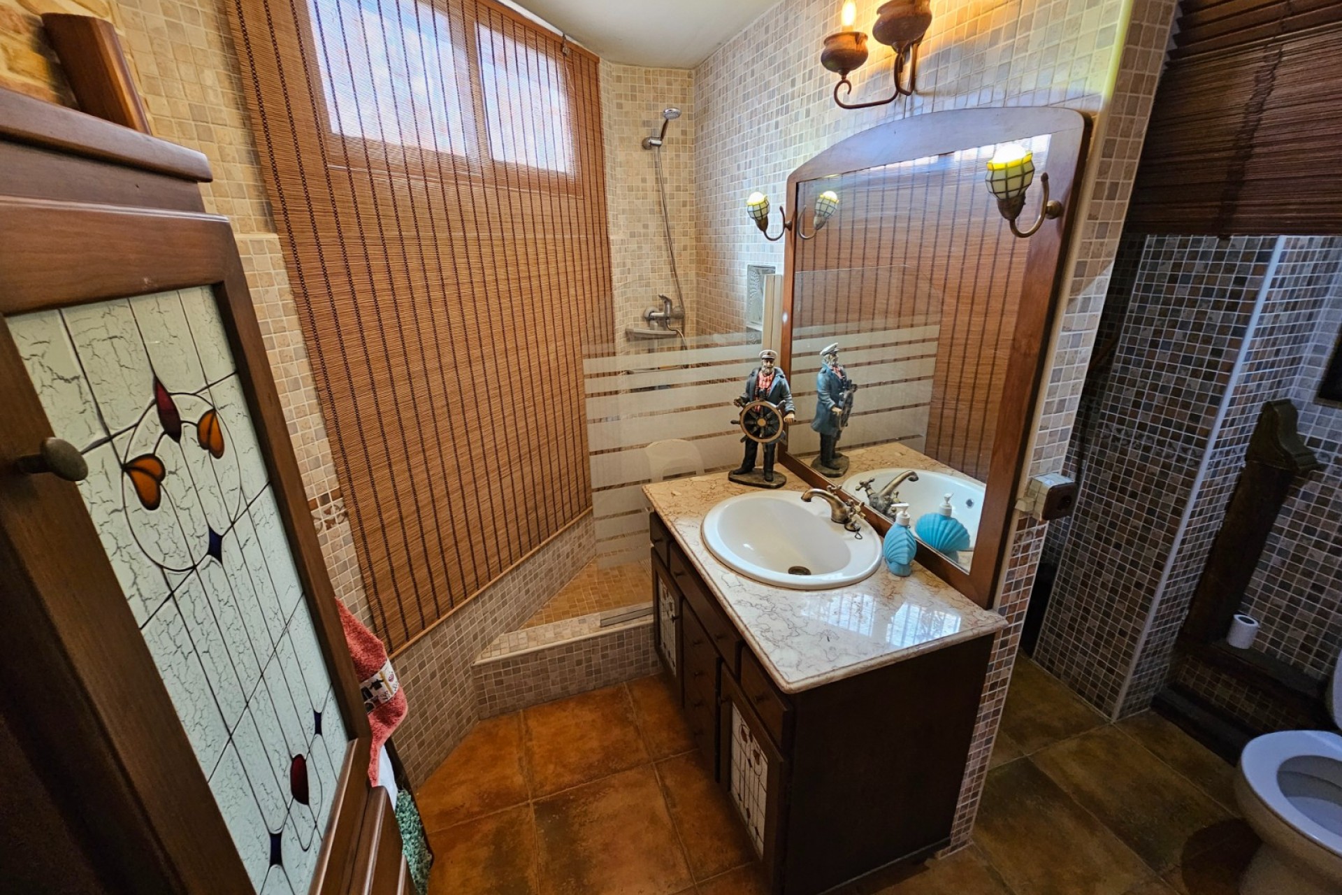 Resale - Villa -
Daya Nueva