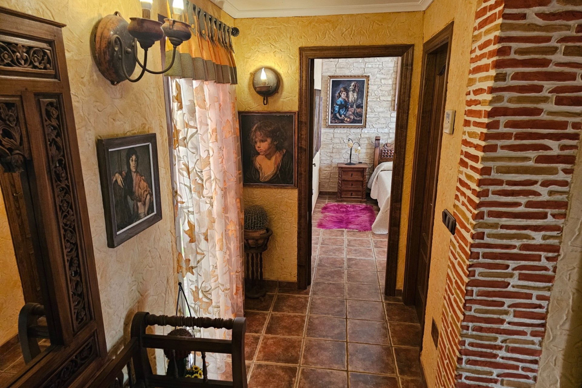 Resale - Villa -
Daya Nueva
