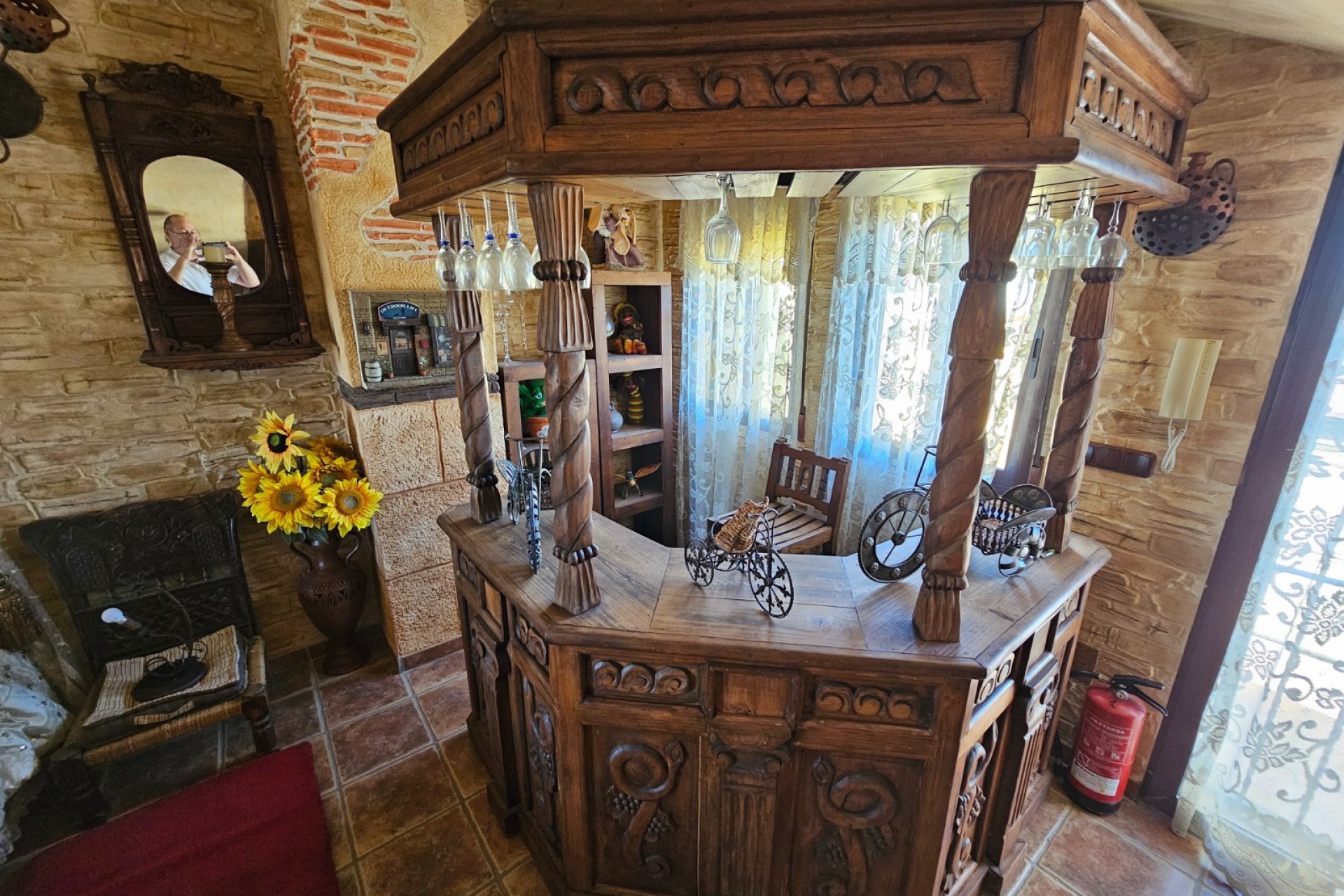 Resale - Villa -
Daya Nueva